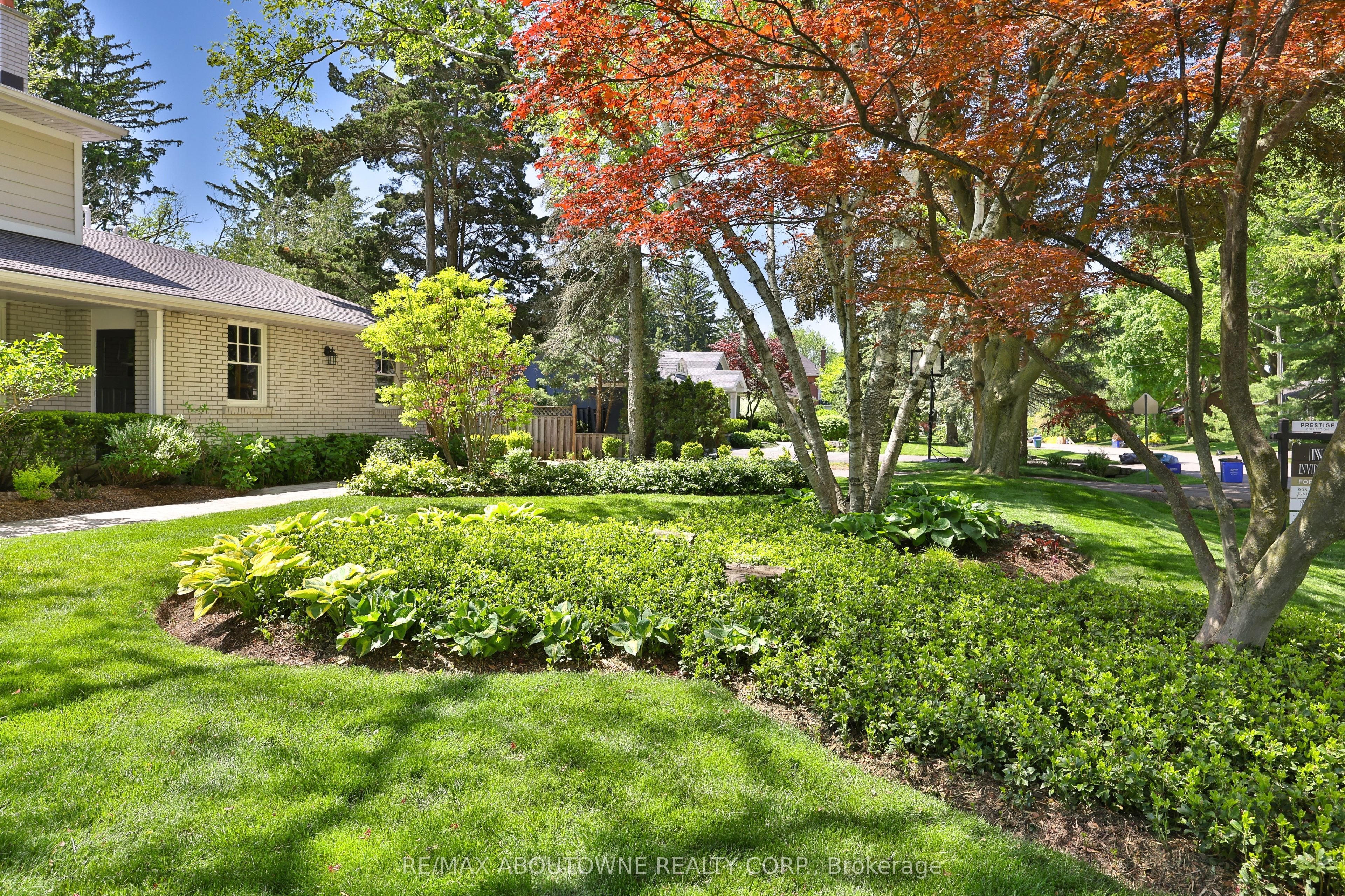 1268 Hillhurst Road Property Photo 3