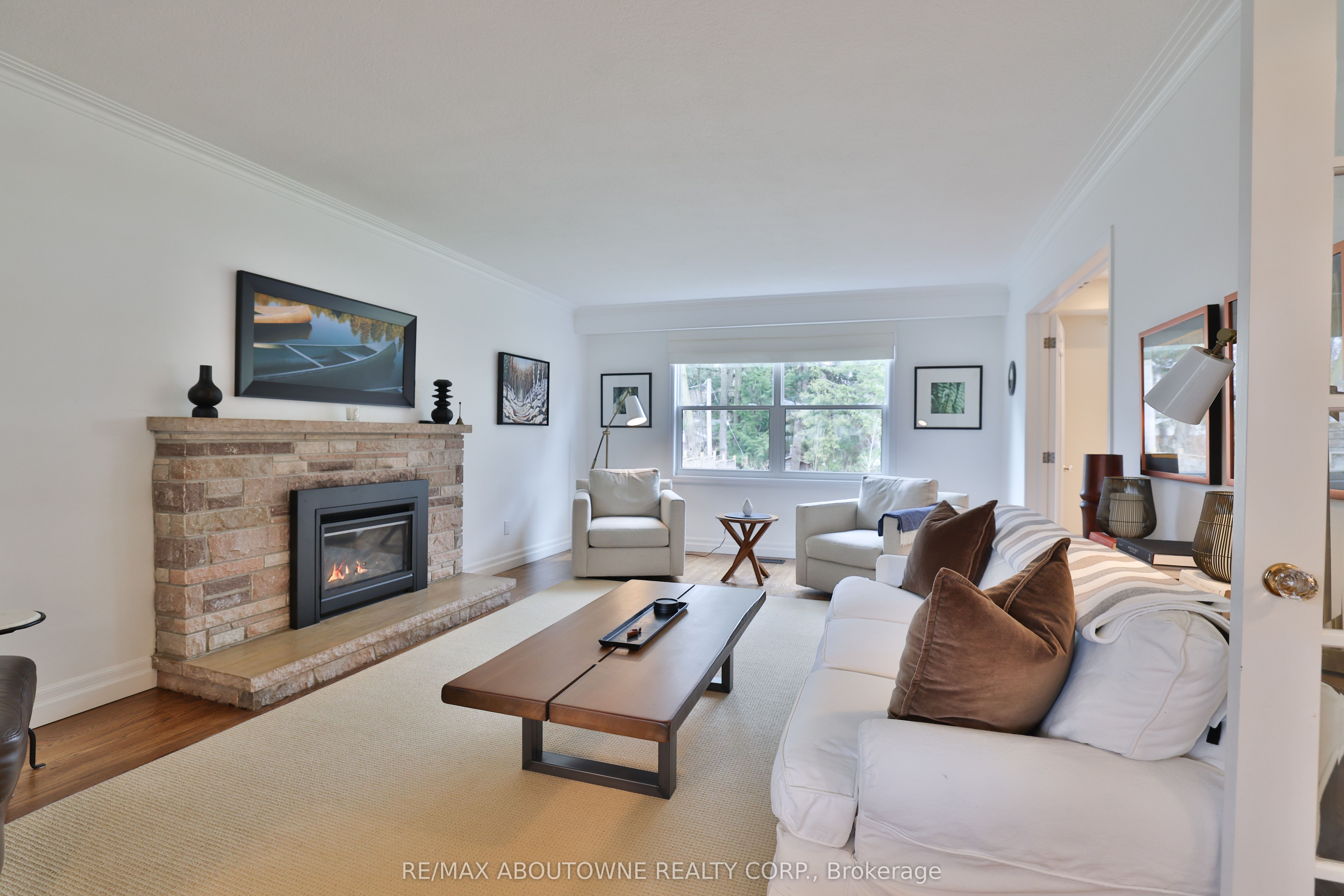 1268 Hillhurst Road Property Photo 8