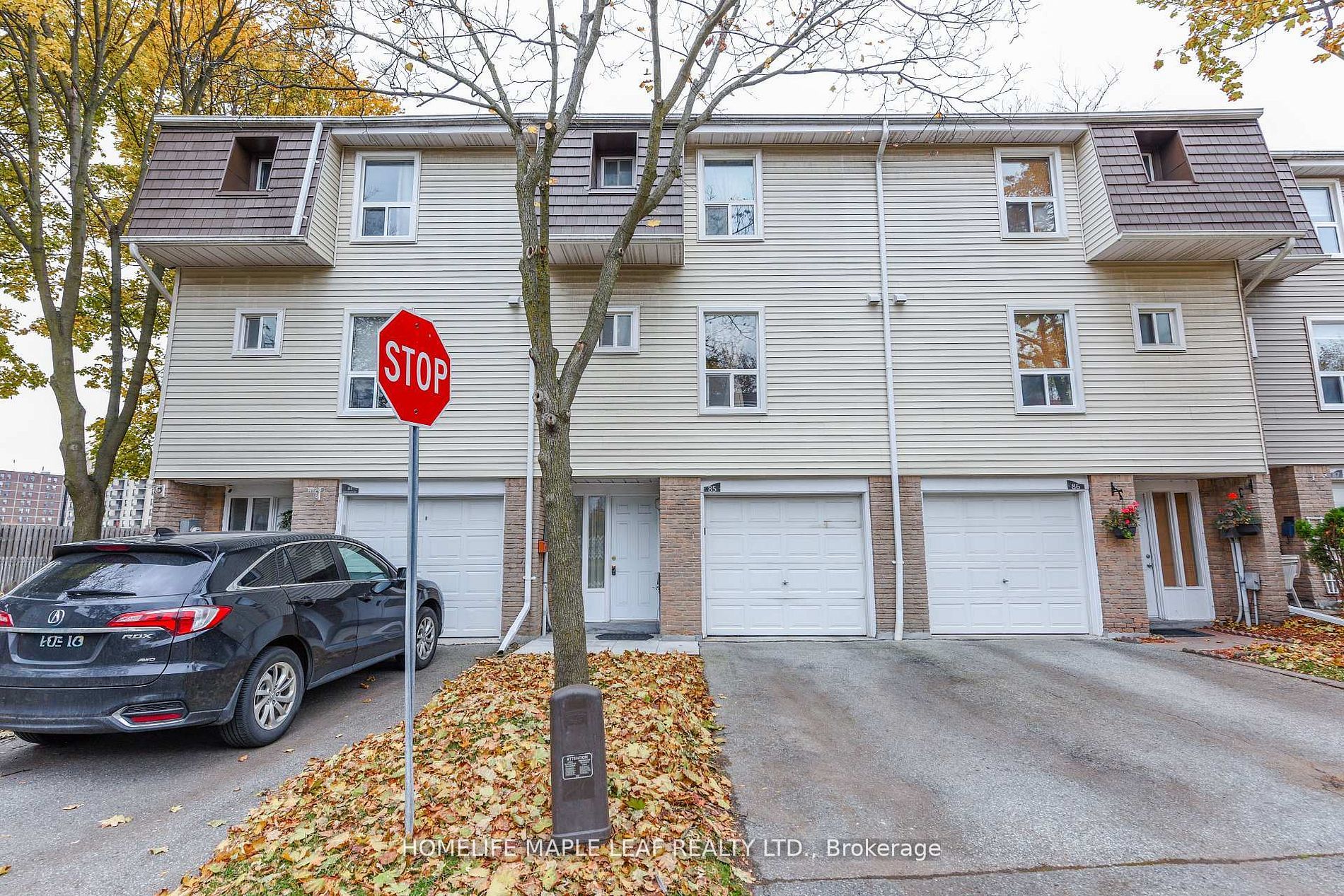 85 Enmount Drive Property Photo 1