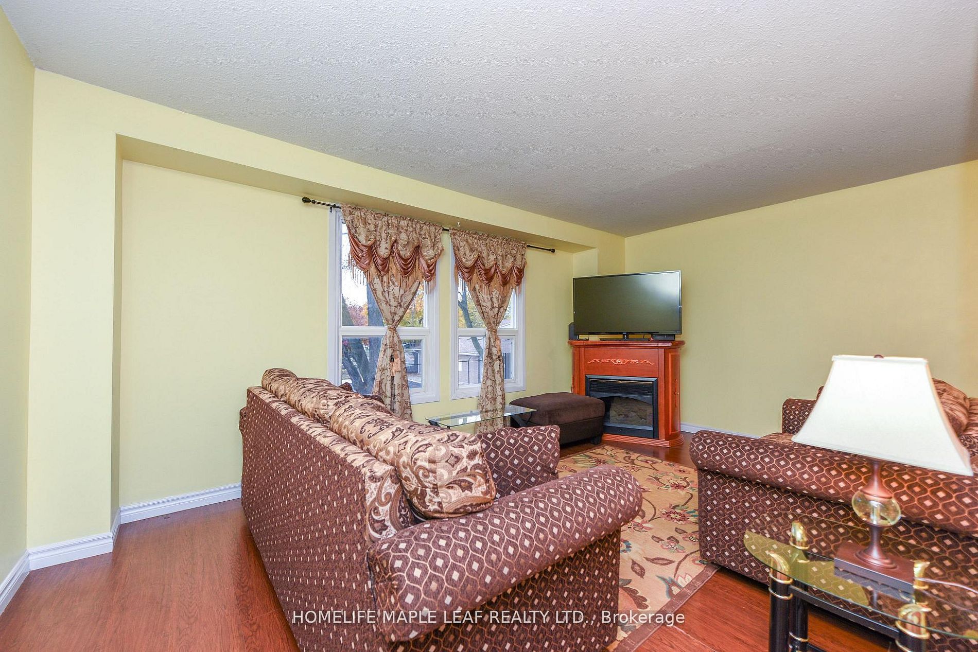 85 Enmount Drive Property Photo 12