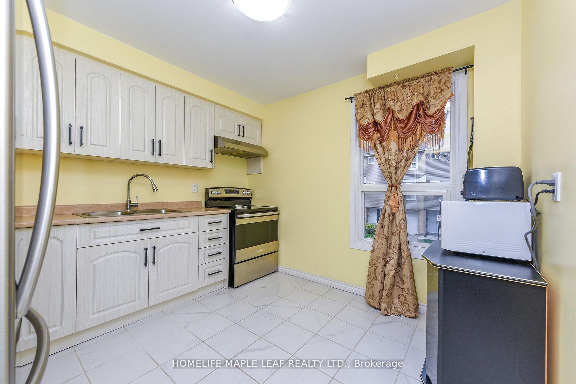 85 Enmount Drive Property Photo 21