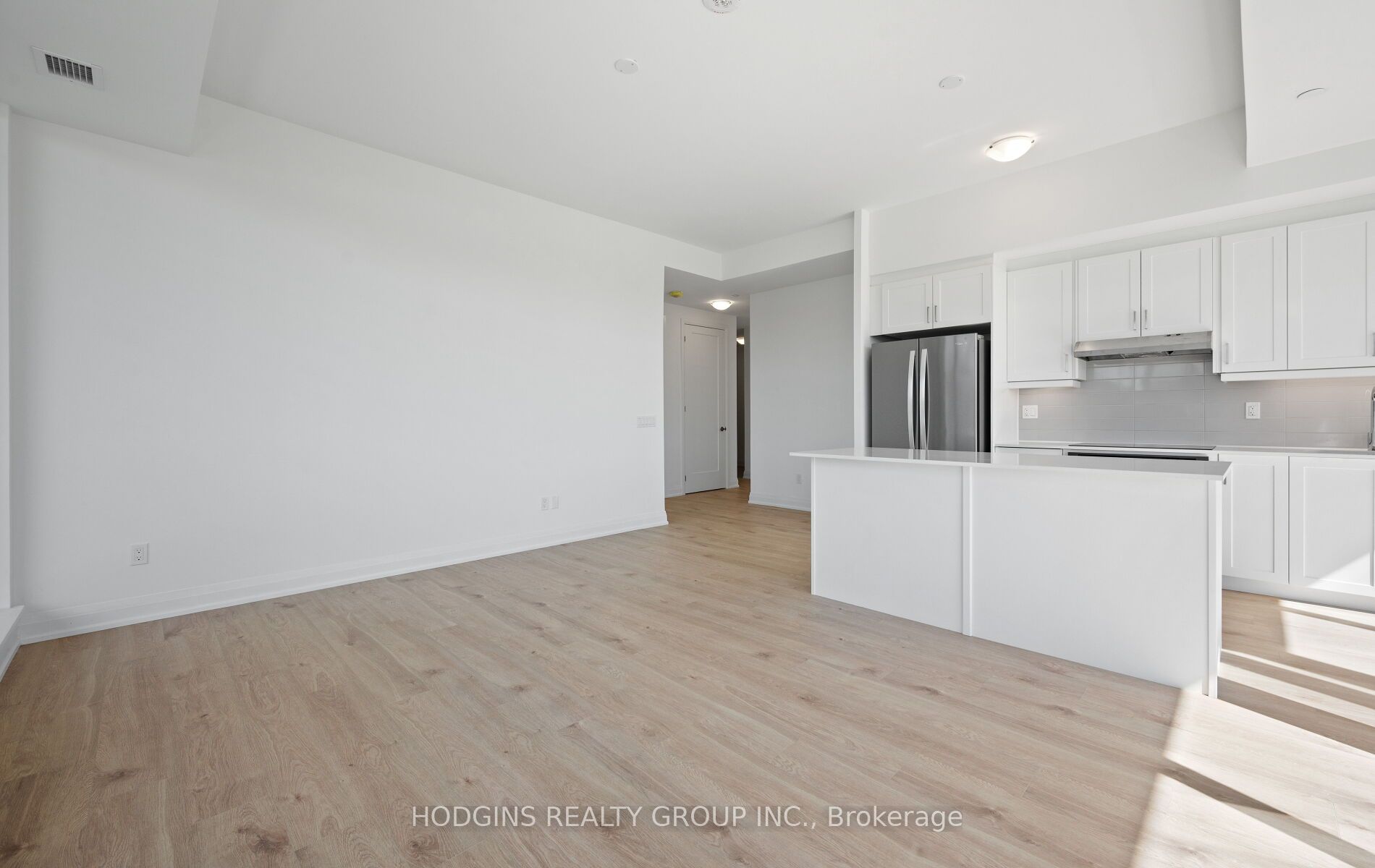 1035 Southdown Road 106 Property Photo 10