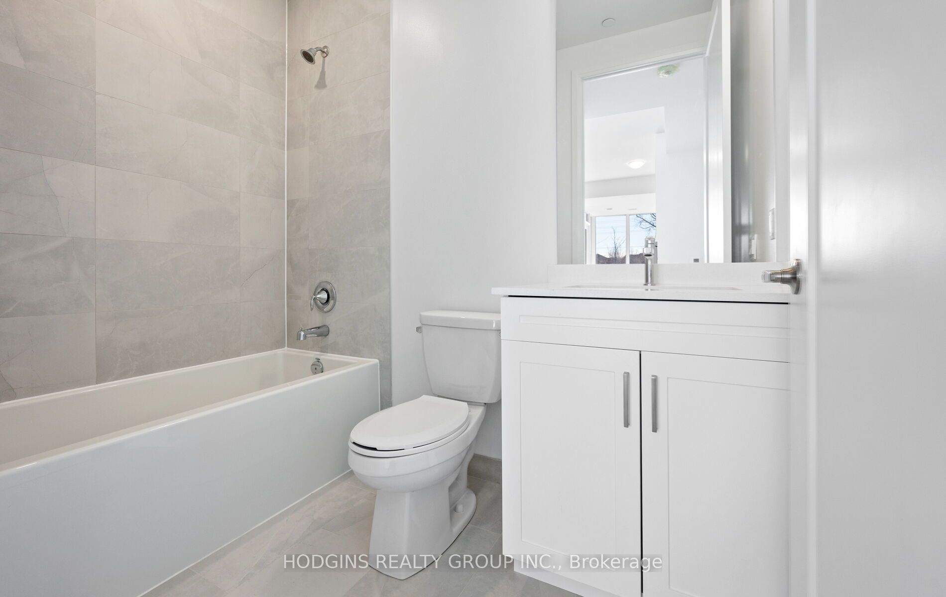 1035 Southdown Road 106 Property Photo 16