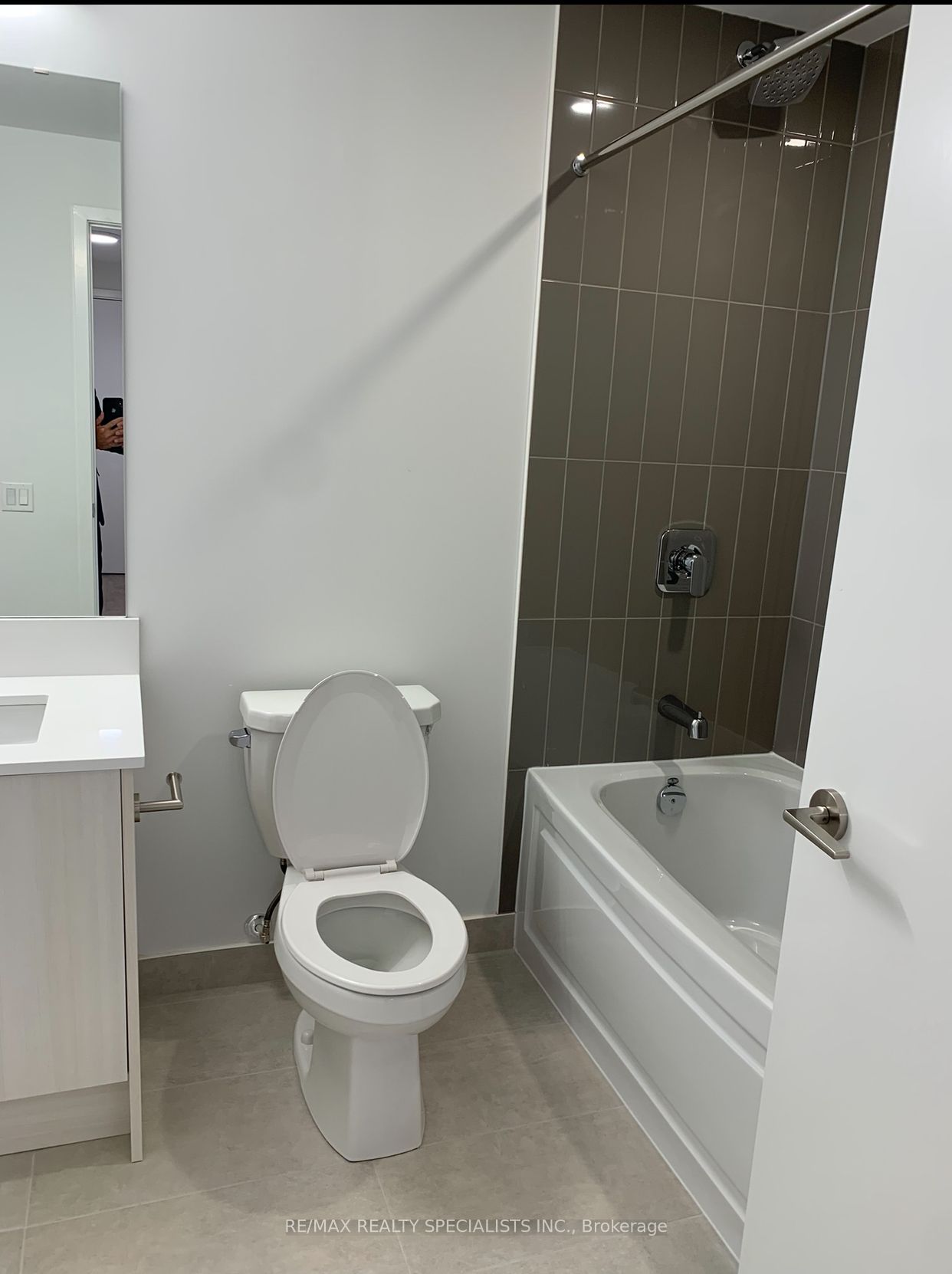 225 Malta Avenue 612 Property Photo 6
