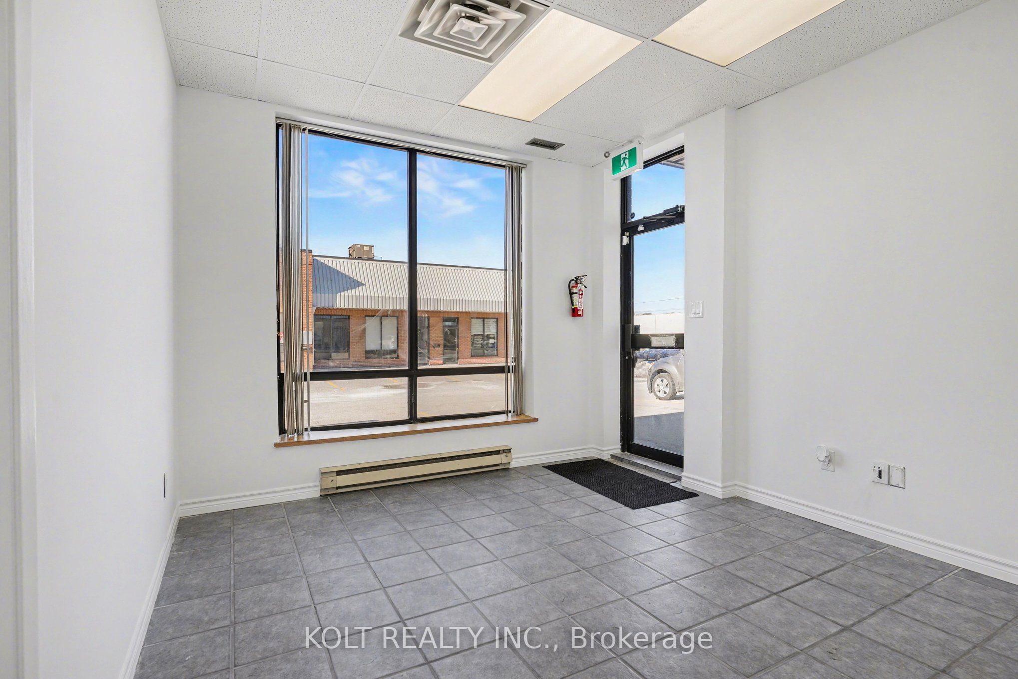 190 Britannia Road E 9 Property Photo 5