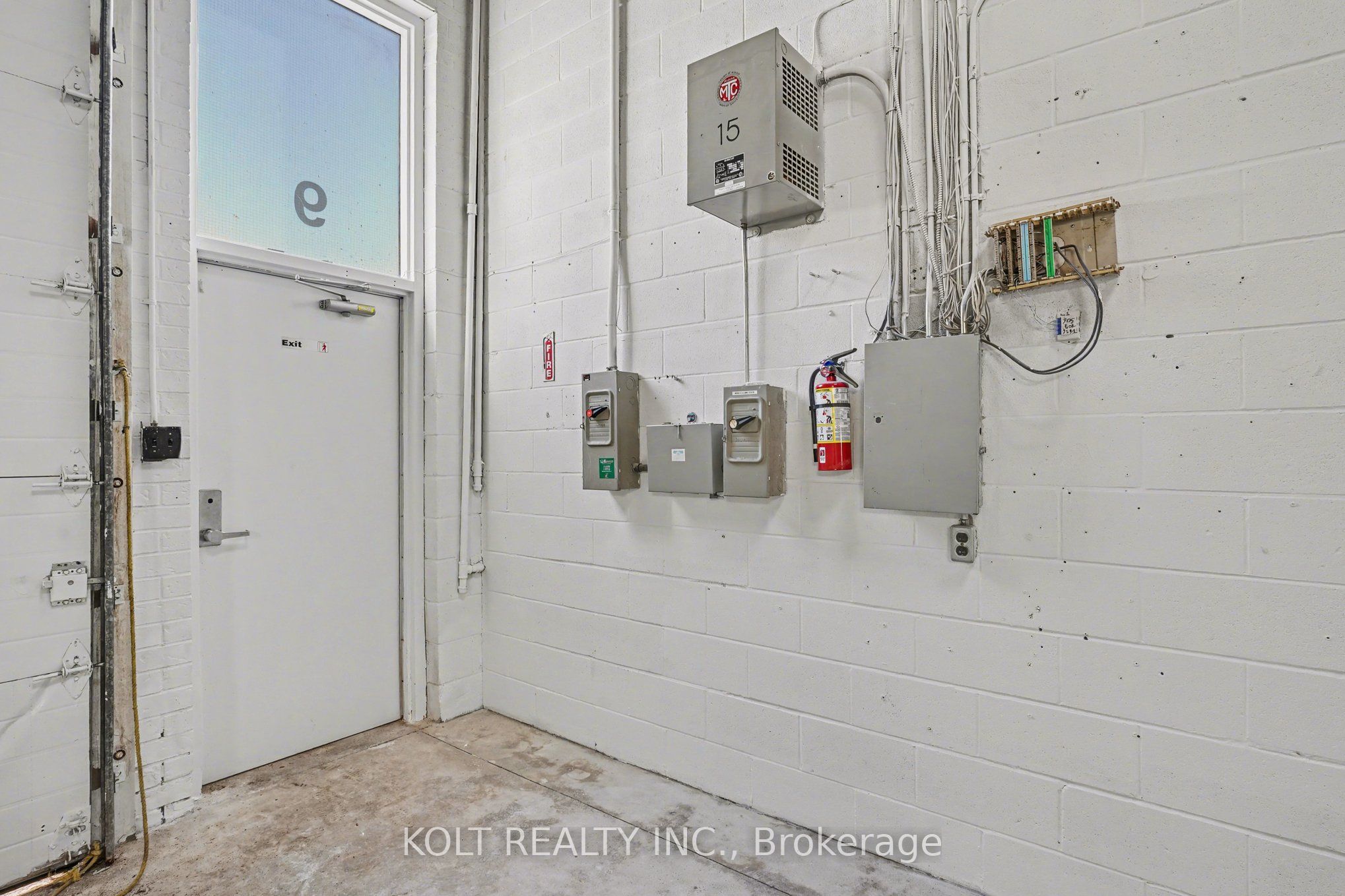 190 Britannia Road E 9 Property Photo 17