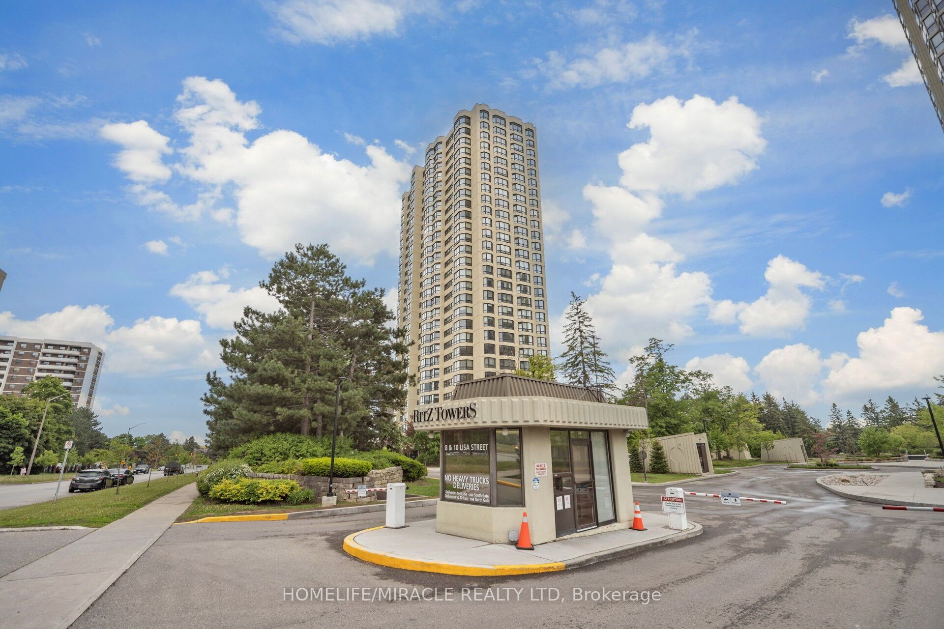 8 Lisa Street 1802 Property Photo 6