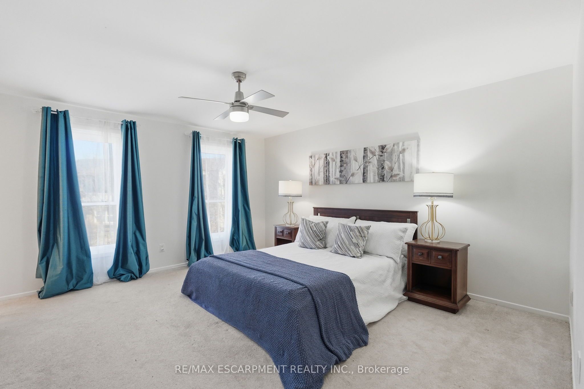 2252 Upper Middle Road 4 Property Photo 16