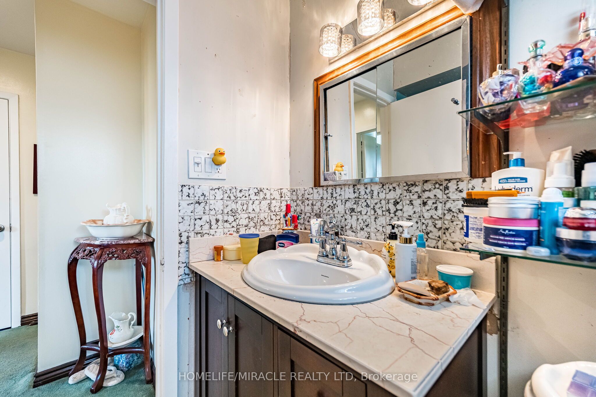 7150 Harwick Drive Property Photo 23