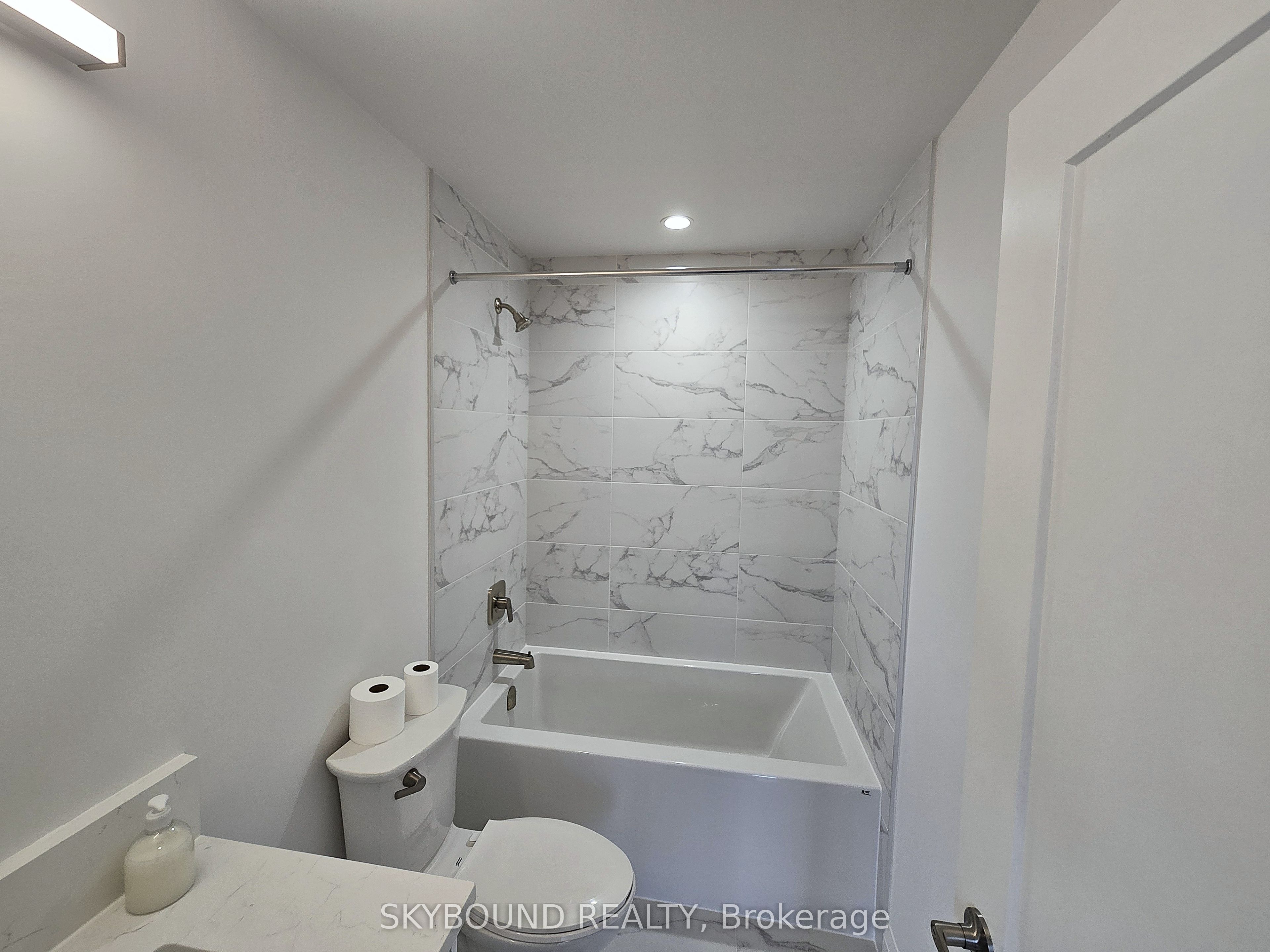 500 Brock Avenue 1008 Property Photo 18