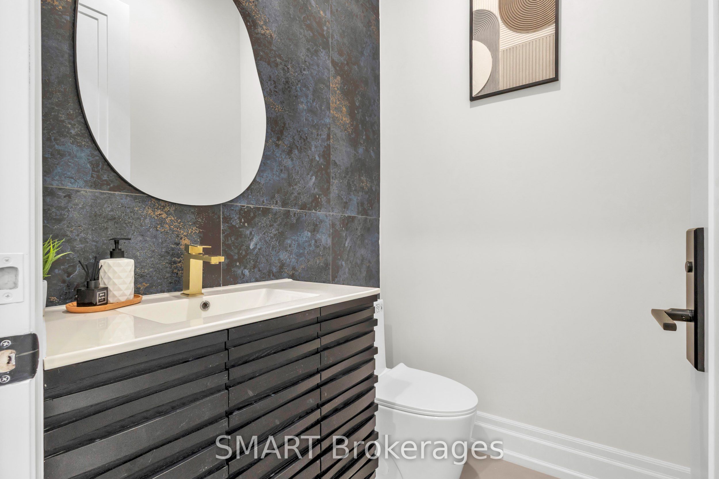25 Cronin Drive Property Photo 7