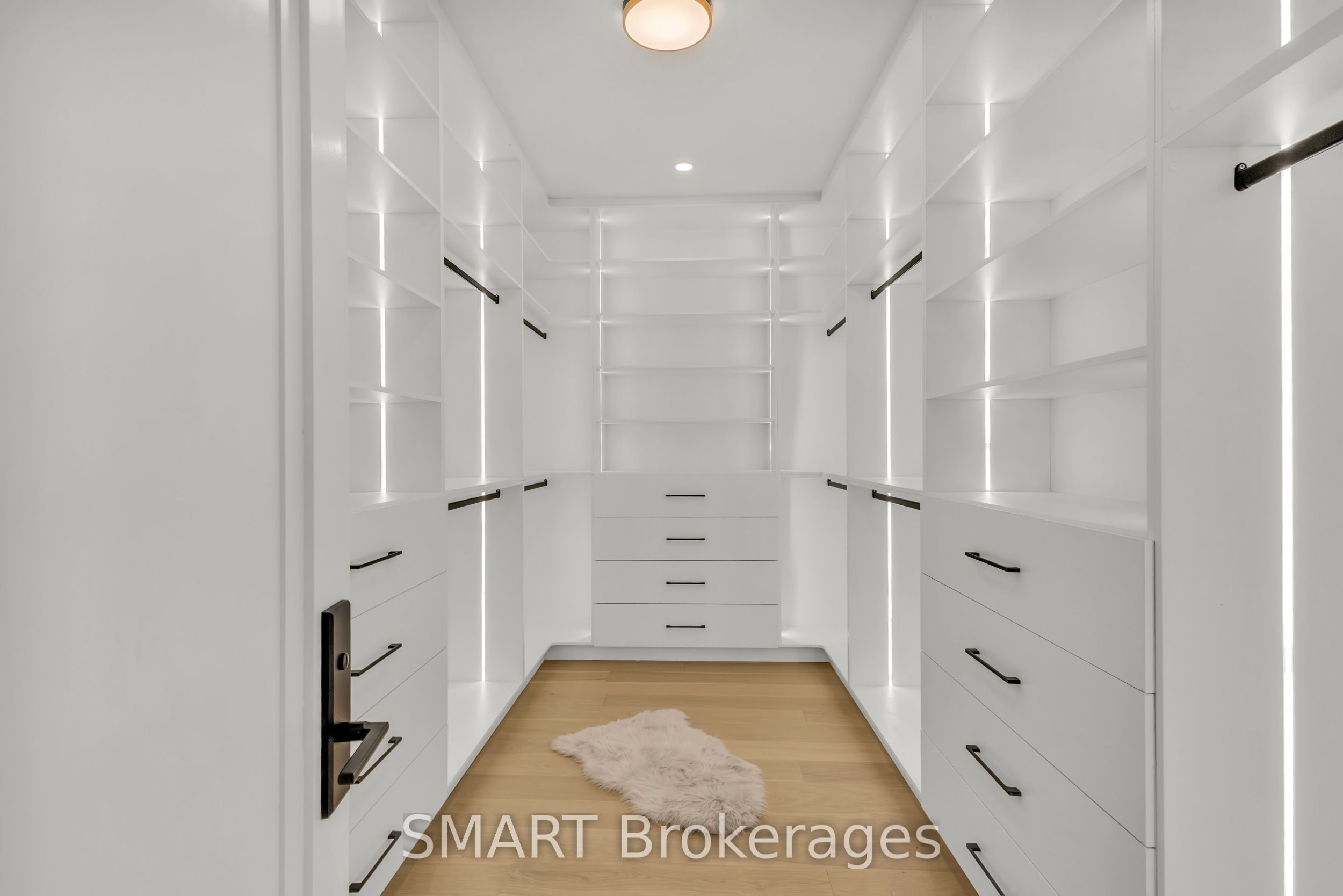 25 Cronin Drive Property Photo 14