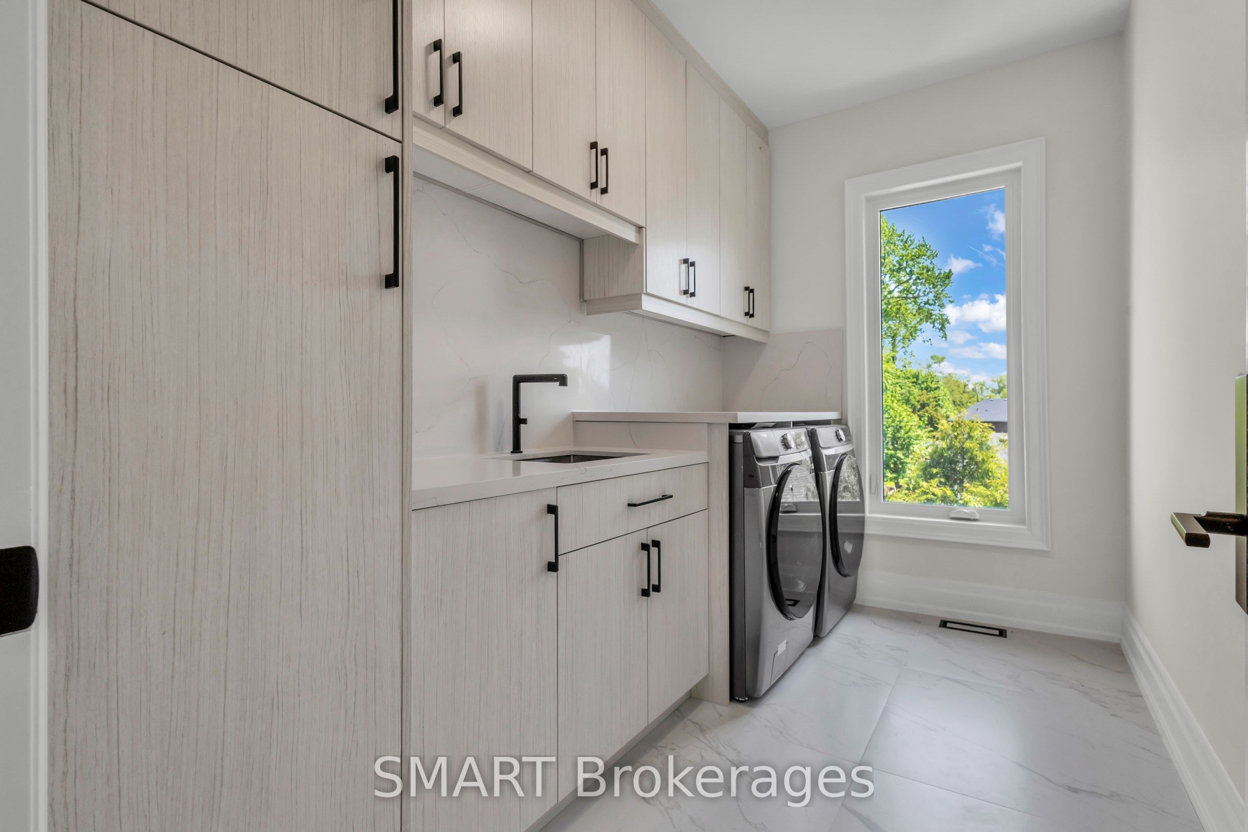 25 Cronin Drive Property Photo 16