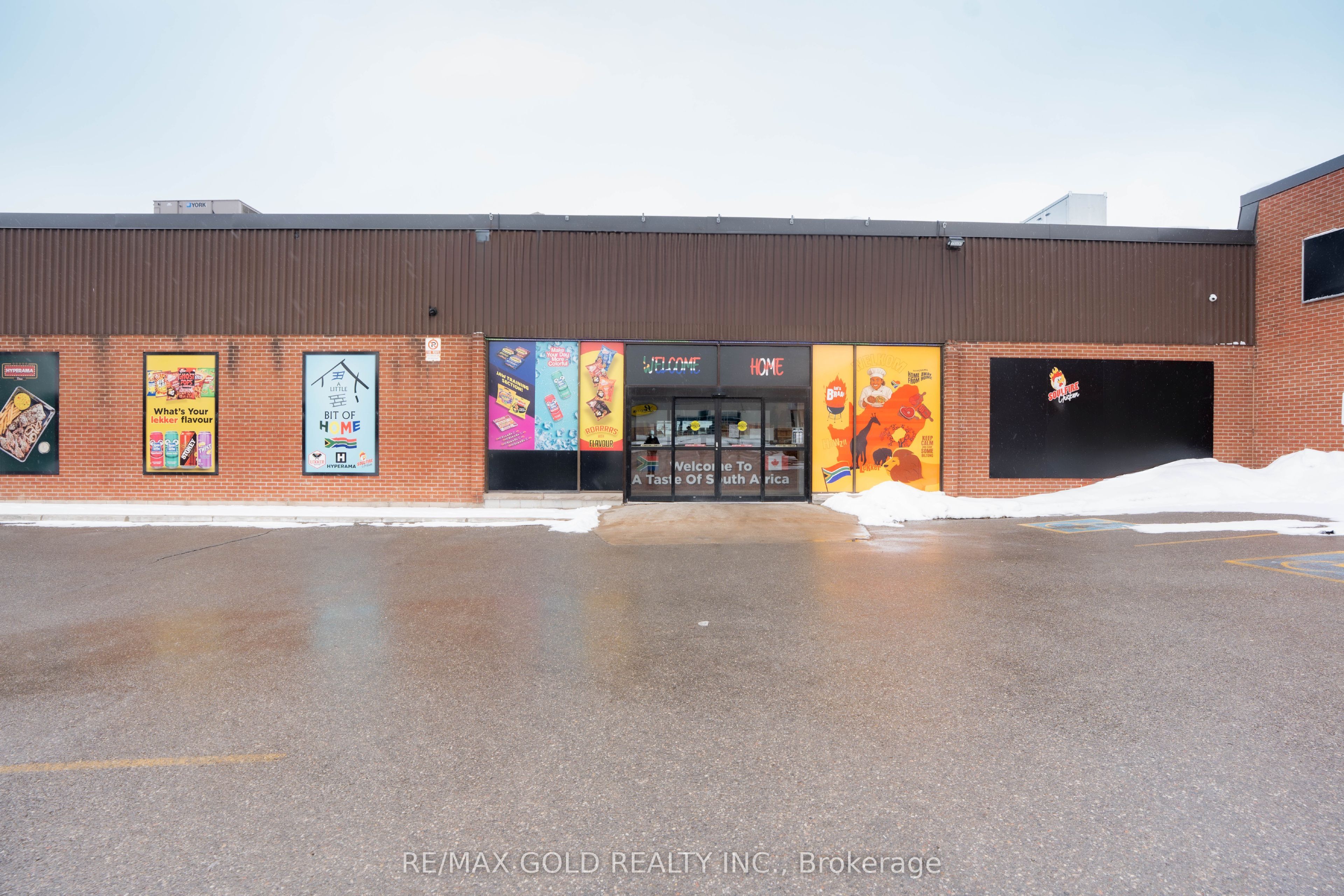 2110 Dundas Street E 2 Property Photo 1