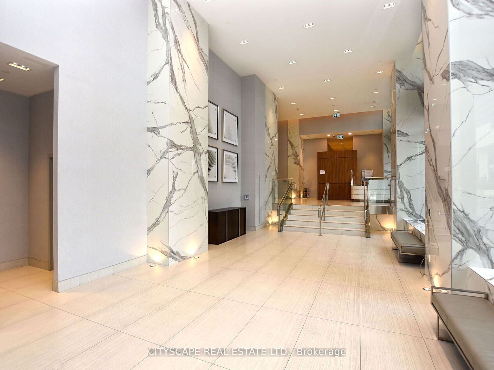 20 Shore Breeze Drive 4410 Property Photo 6