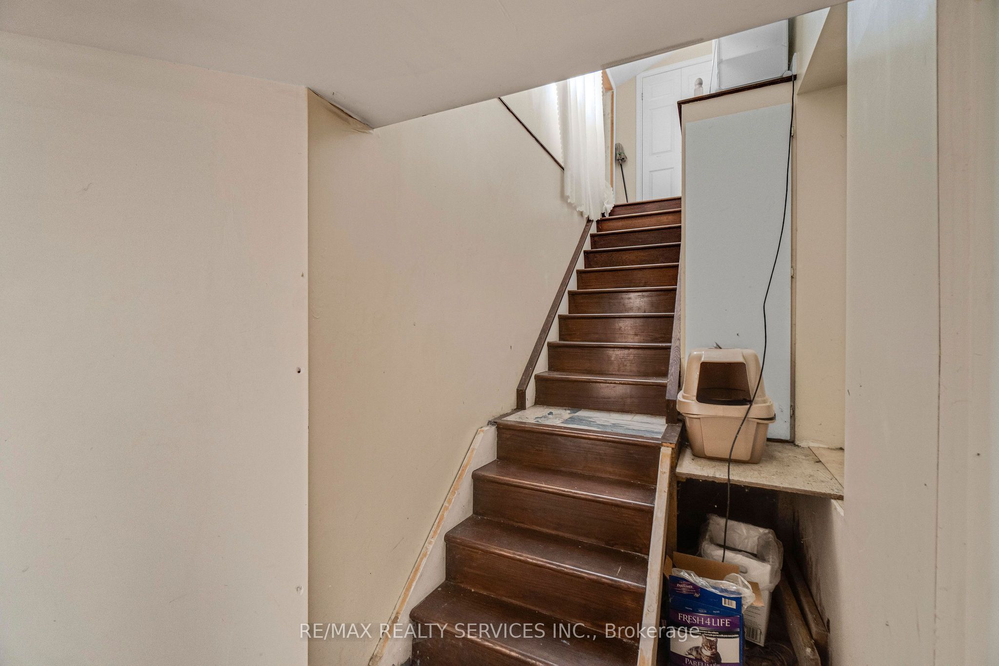 2 Parsons Avenue Property Photo 28