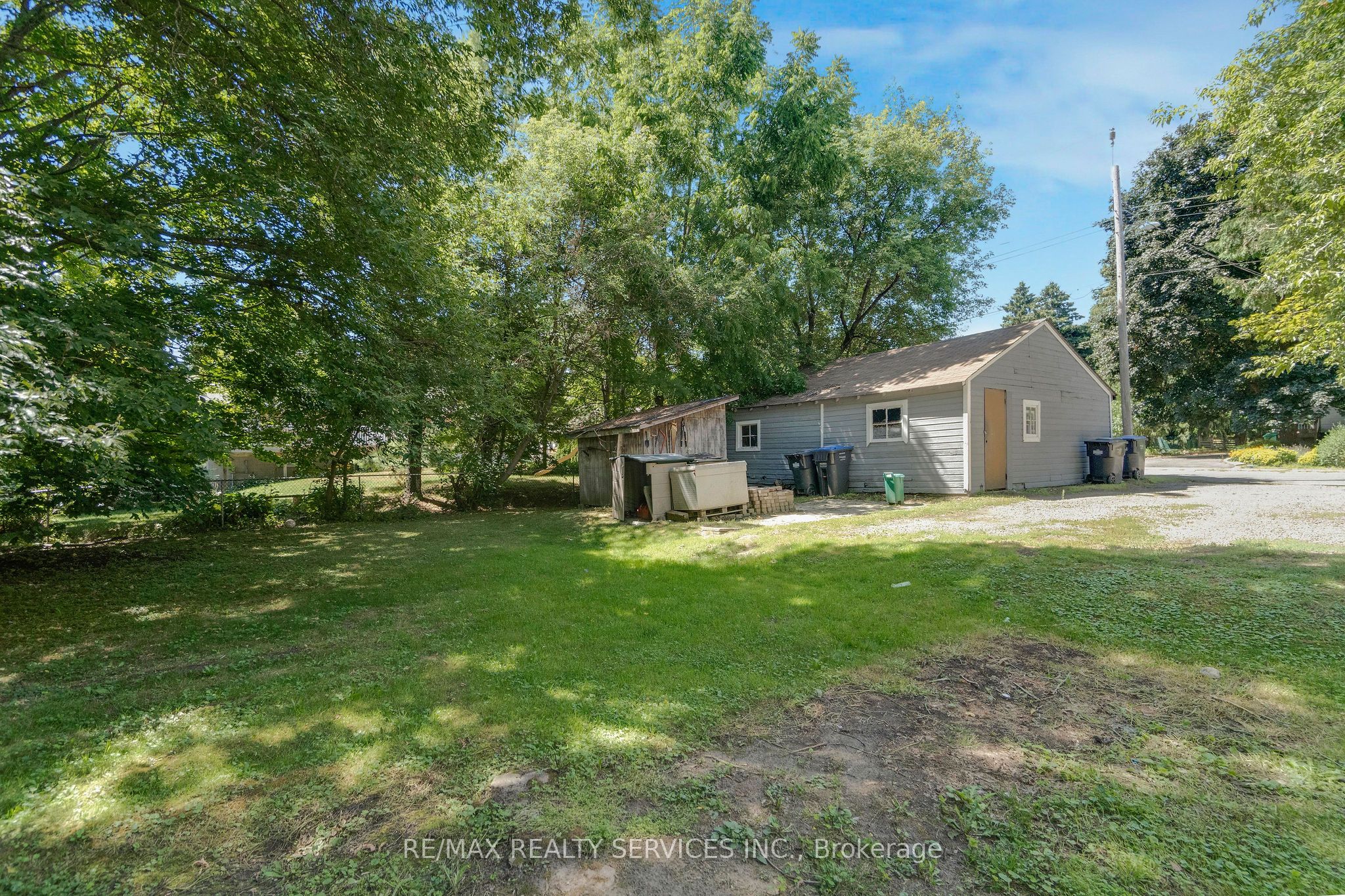 2 Parsons Avenue Property Photo 34