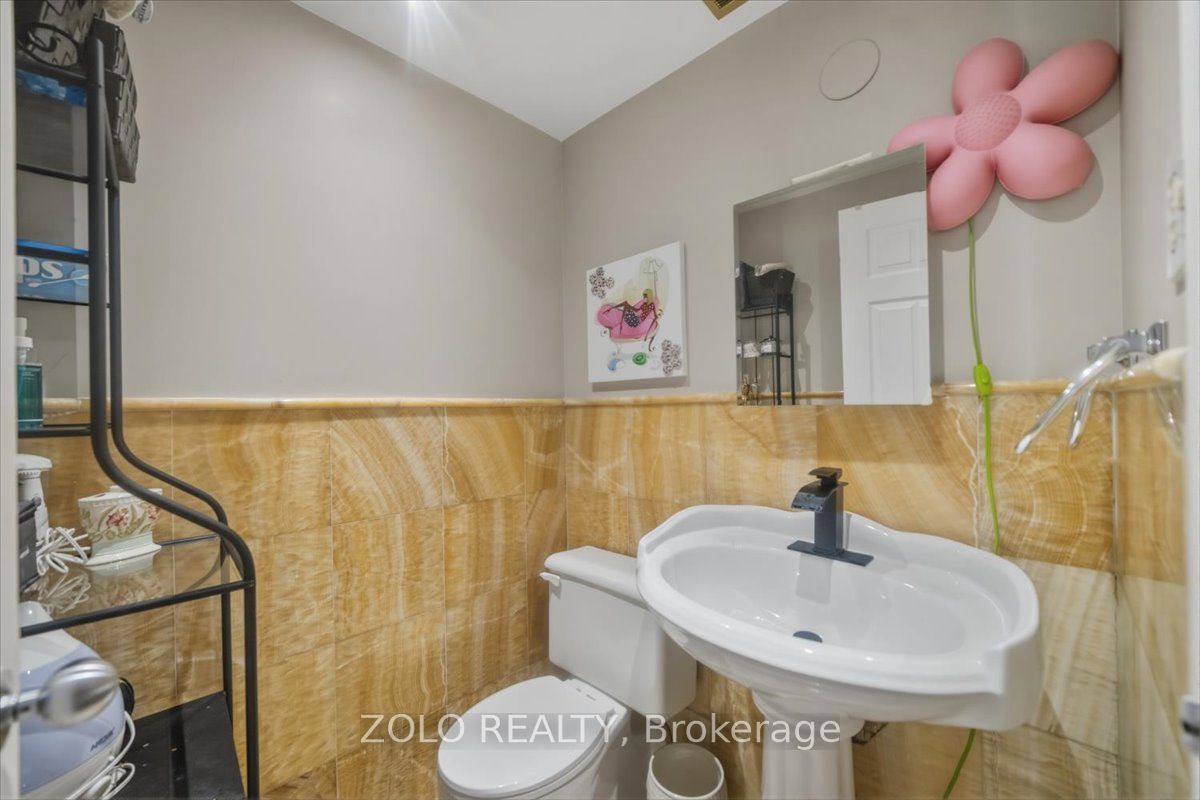 2121 Roche Court 707 Property Photo 27