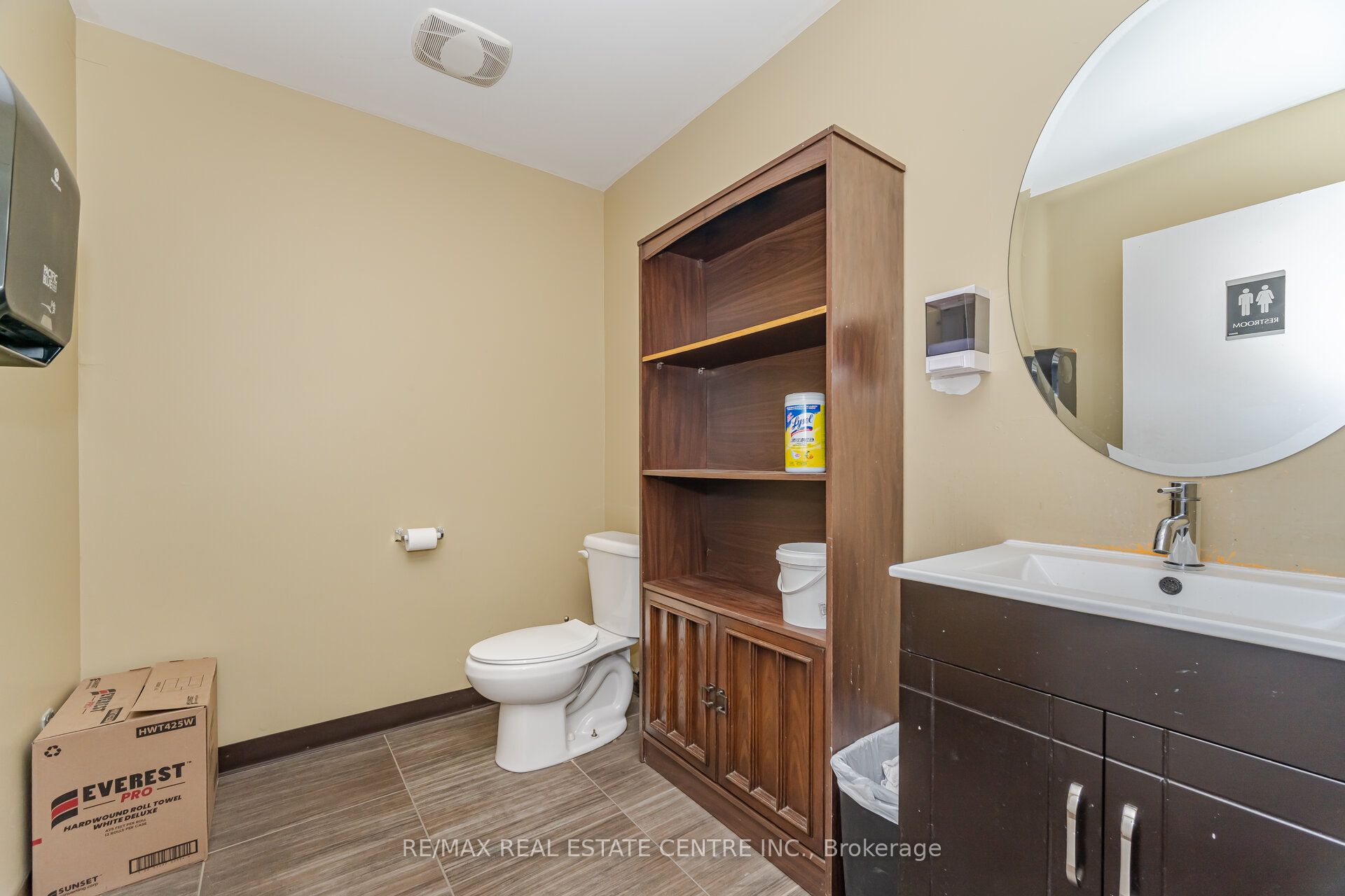2074 Steeles Avenue E 19 Property Photo 26