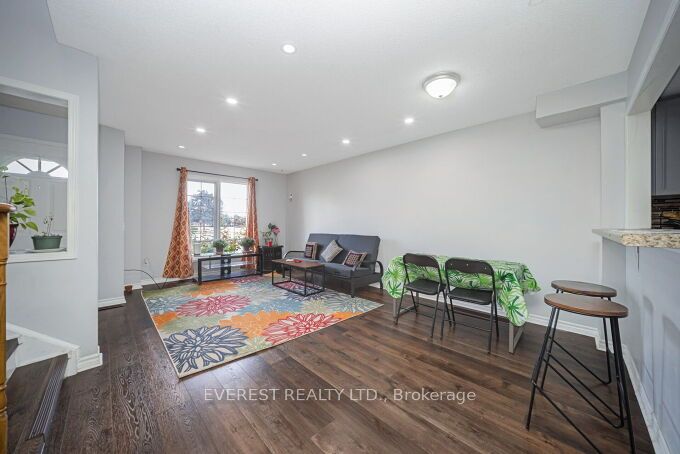 2 Sir Lou Drive 127 Property Photo 7