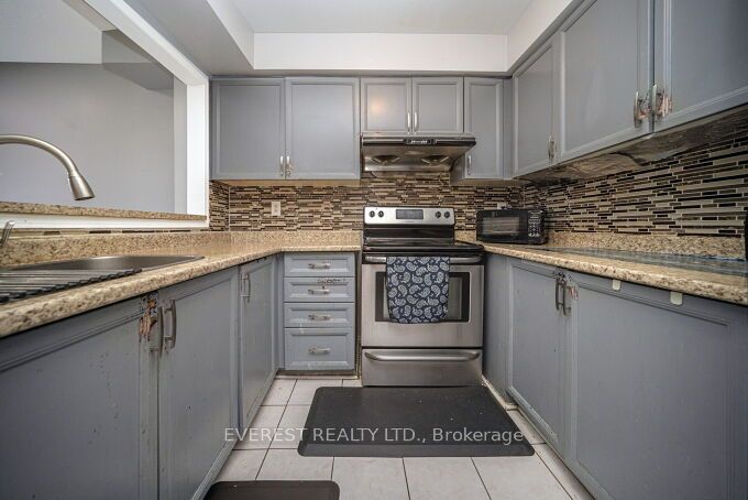 2 Sir Lou Drive 127 Property Photo 12