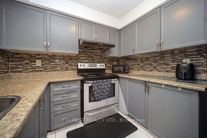 2 Sir Lou Drive 127 Property Photo 13