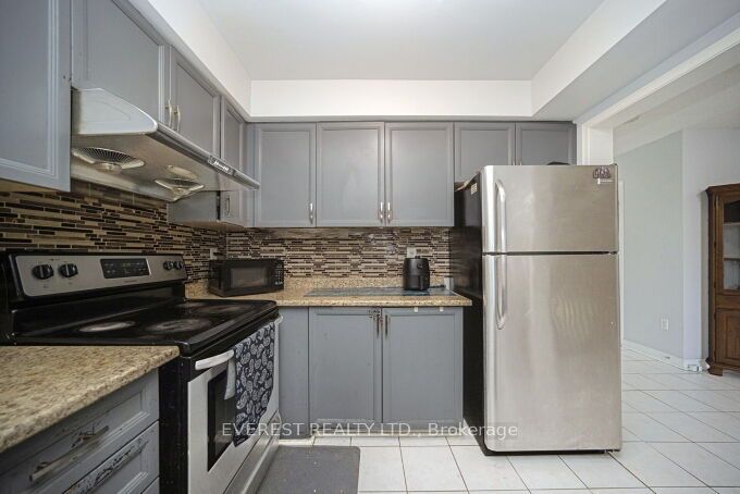 2 Sir Lou Drive 127 Property Photo 15