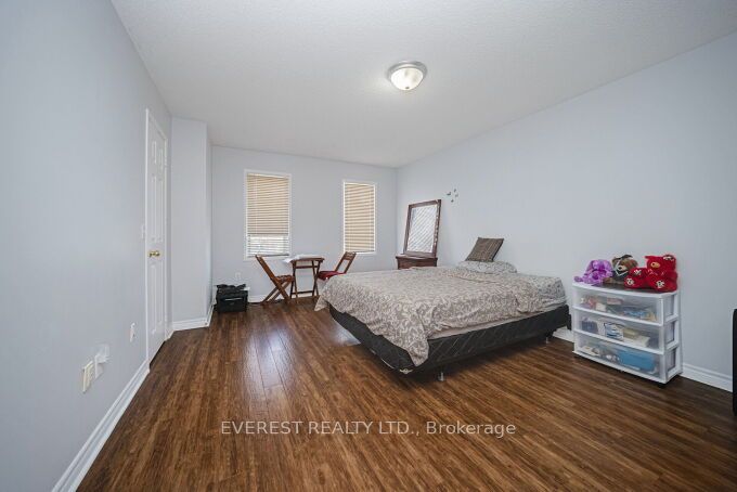 2 Sir Lou Drive 127 Property Photo 22