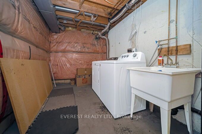 2 Sir Lou Drive 127 Property Photo 32