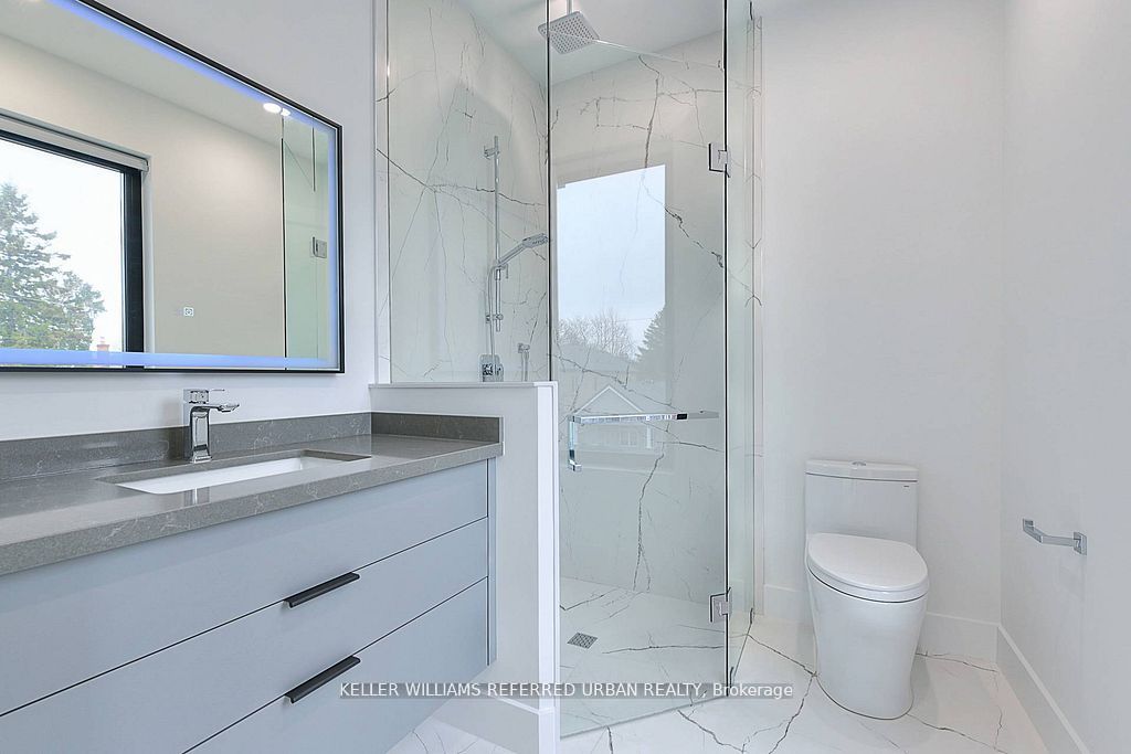 613 Harvie Avenue Property Photo 19