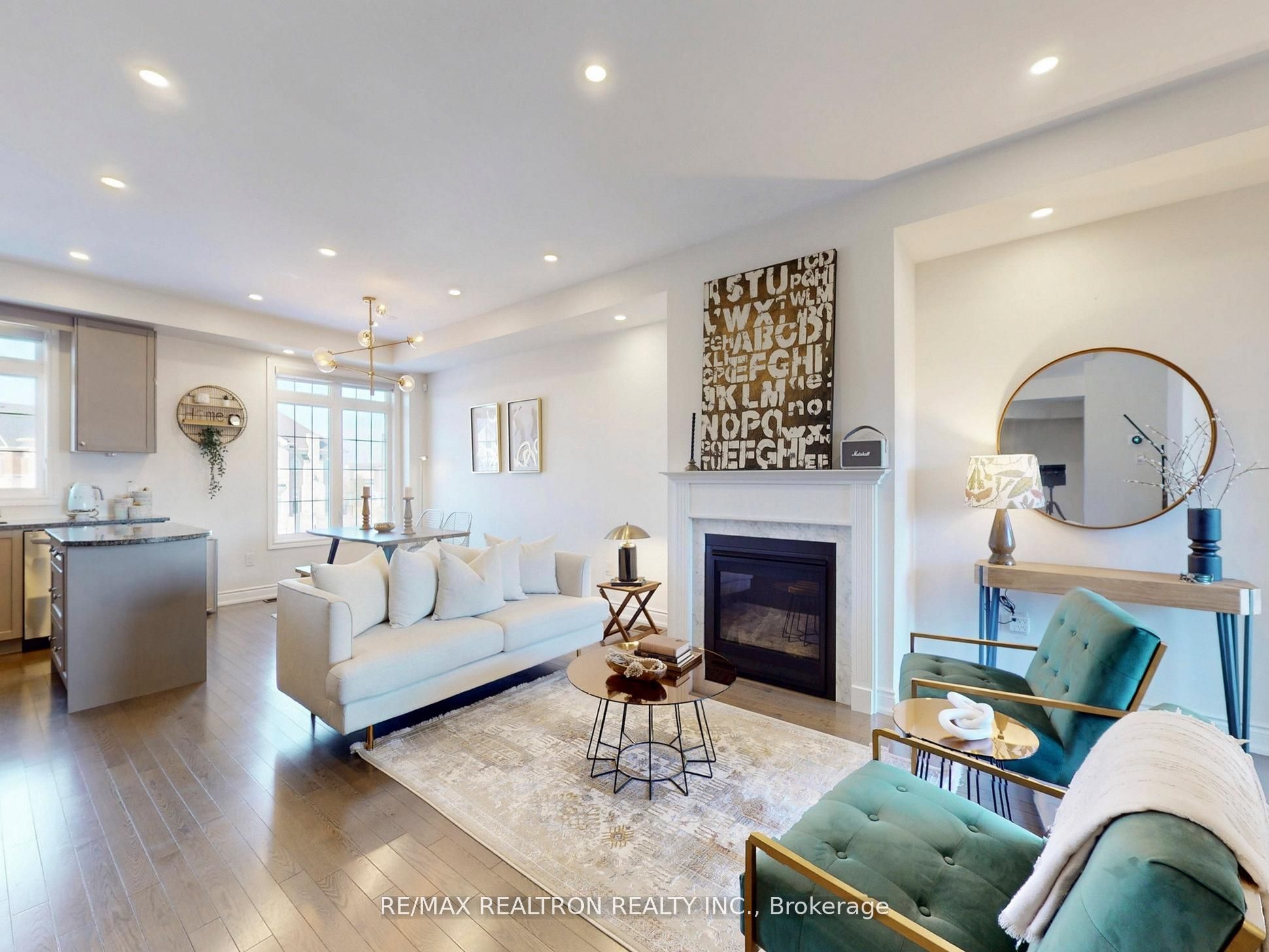 6 Oakmore Lane Property Photo 5