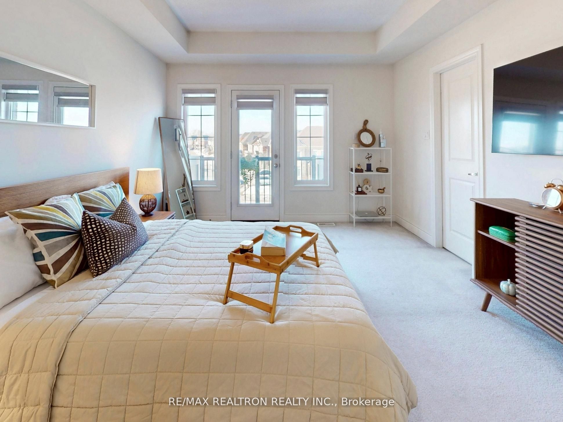 6 Oakmore Lane Property Photo 20