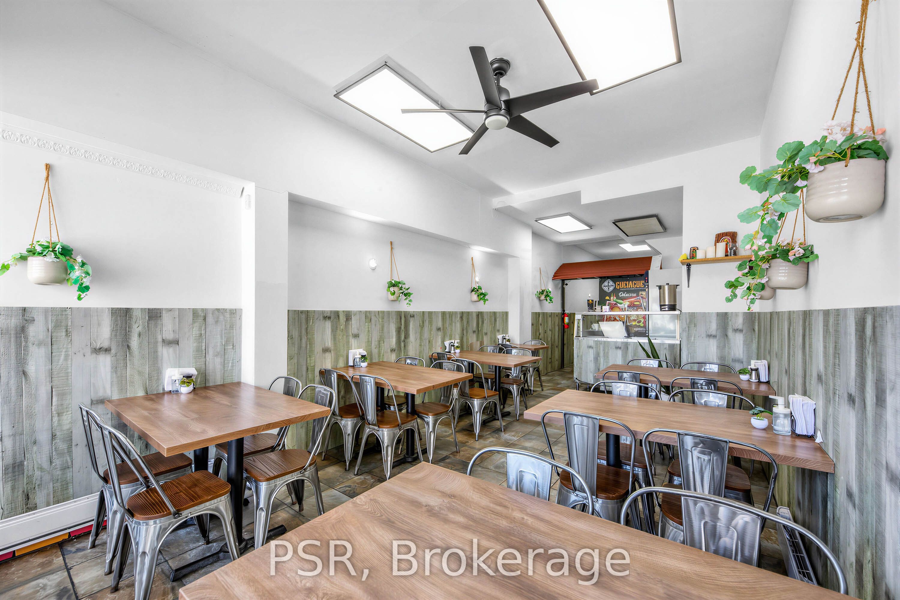1742 Jane Street Property Photo 6