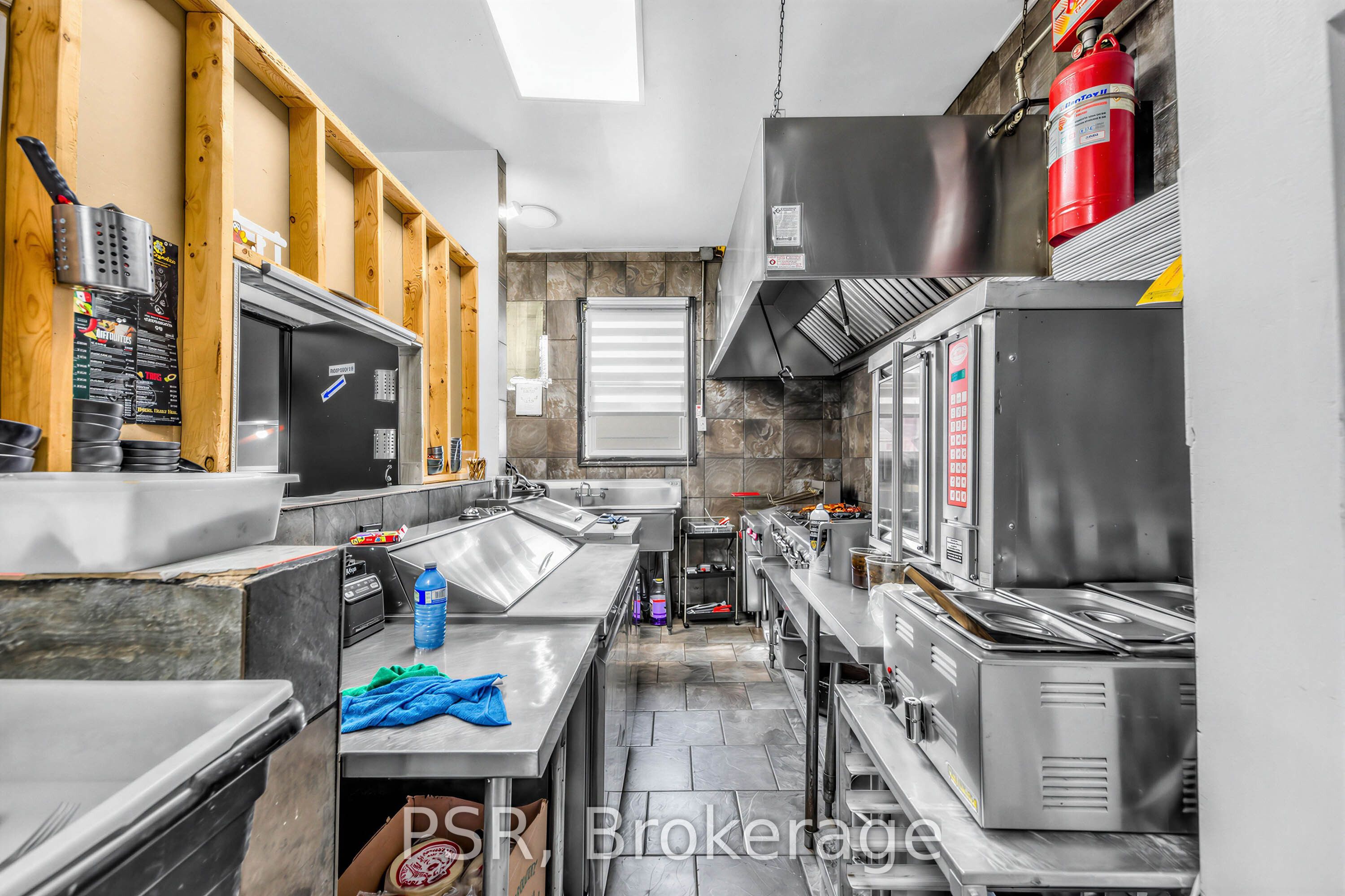 1742 Jane Street Property Photo 11