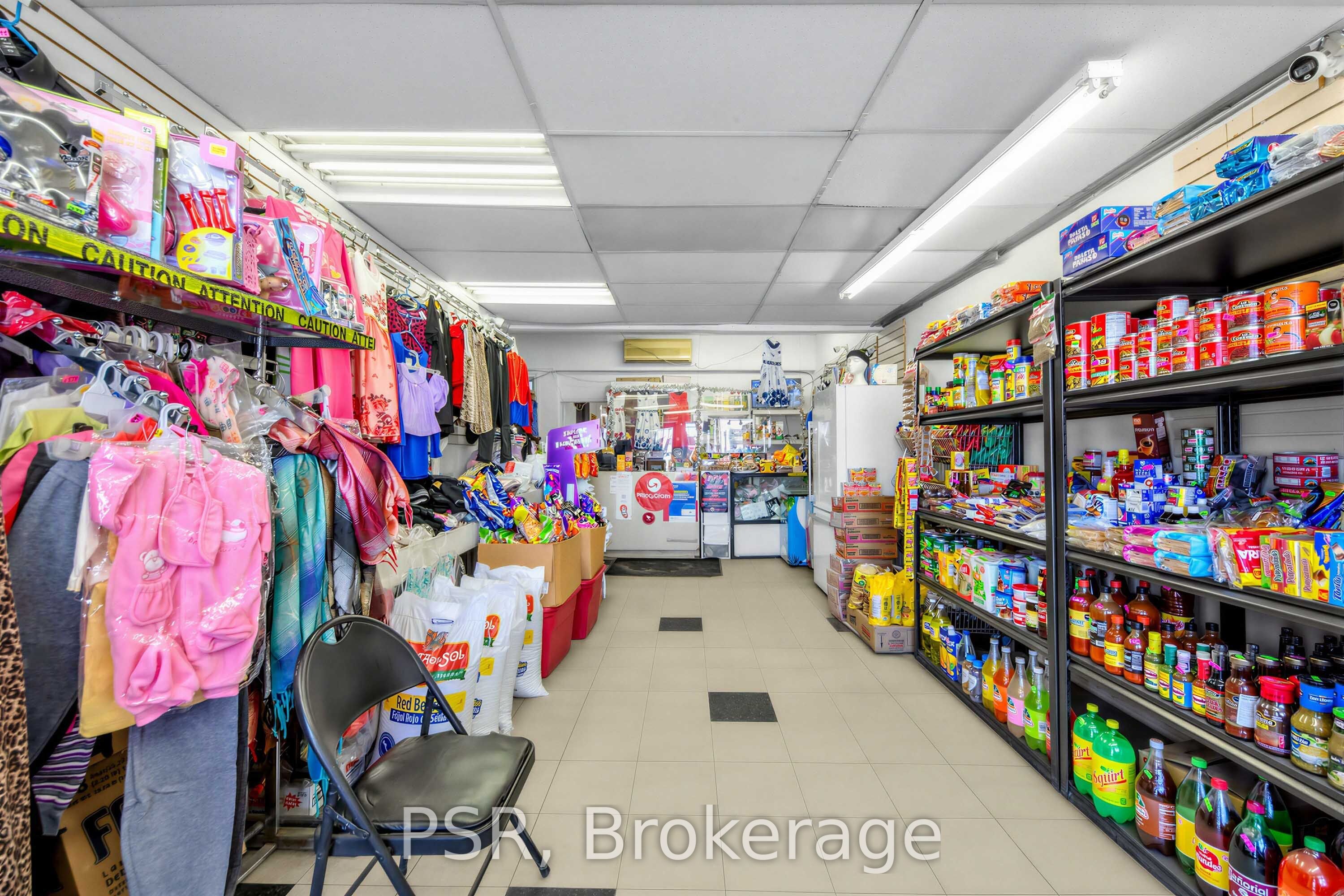 1742 Jane Street Property Photo 15