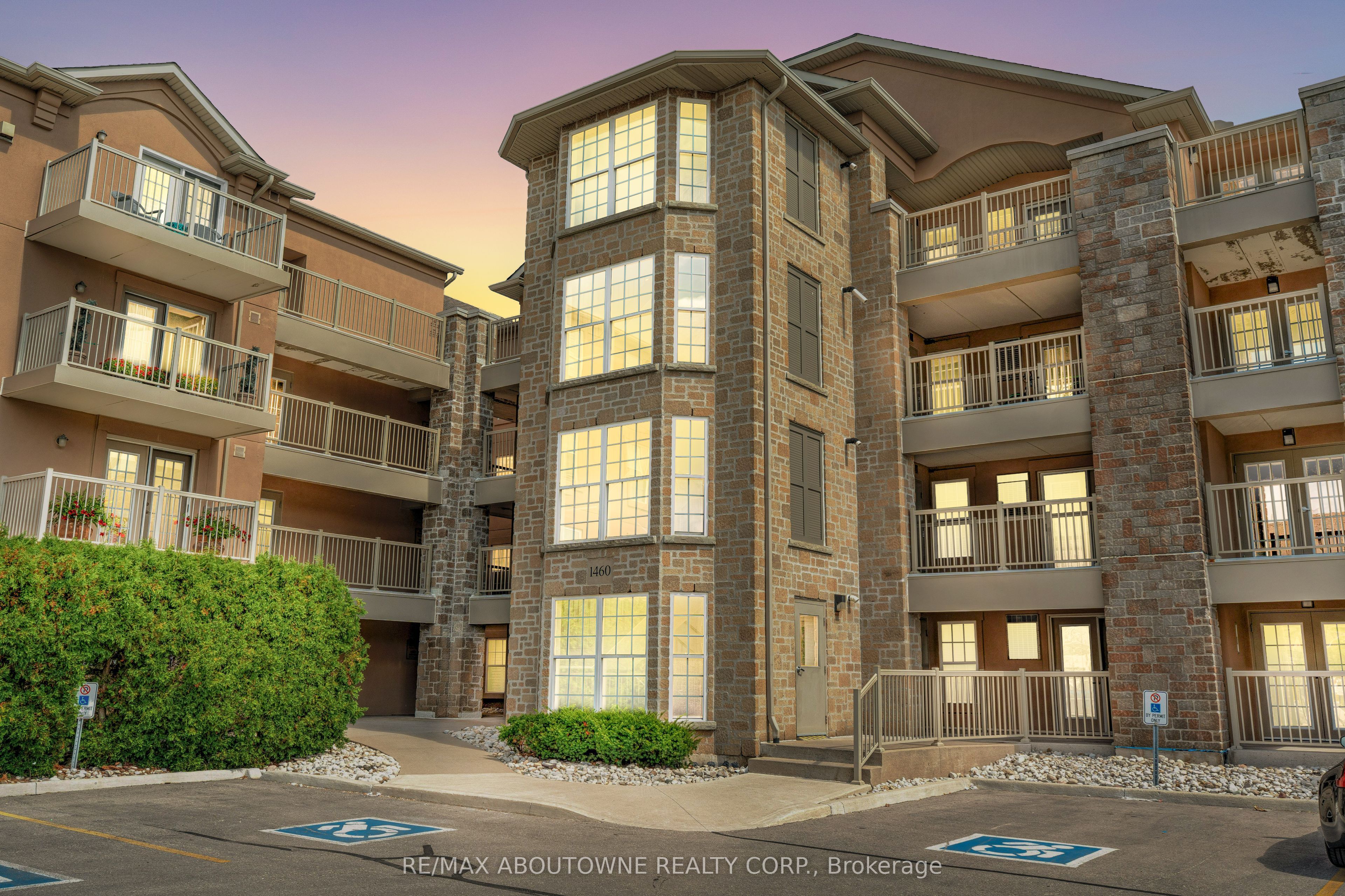 1460 Bishops Gate 212 Property Photo 1