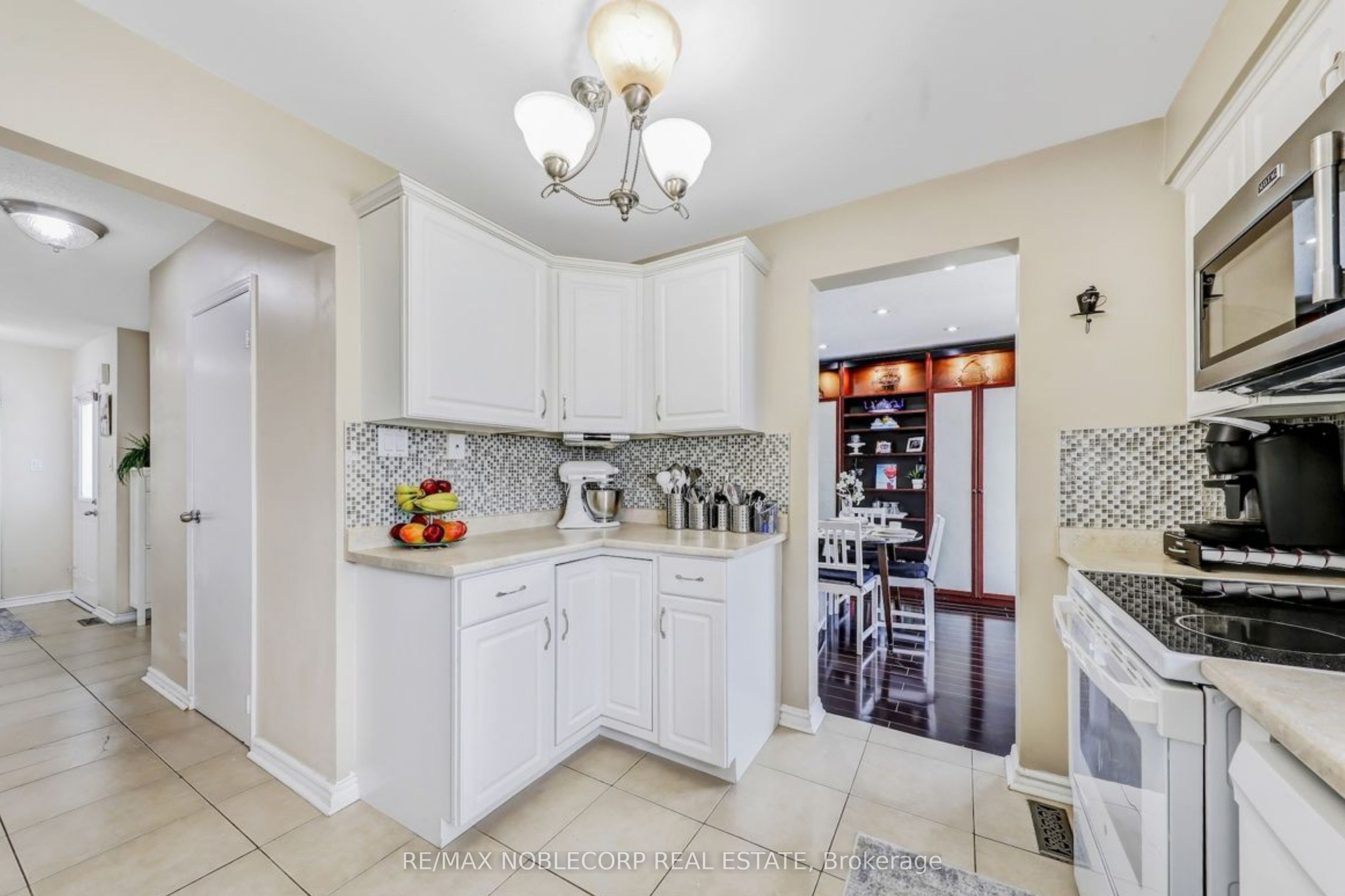 30 Mayberry Court Property Photo 6
