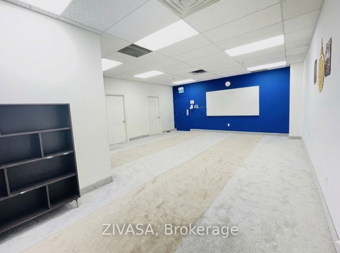 50 Steeles Ave Avenue E 212 Property Photo 1
