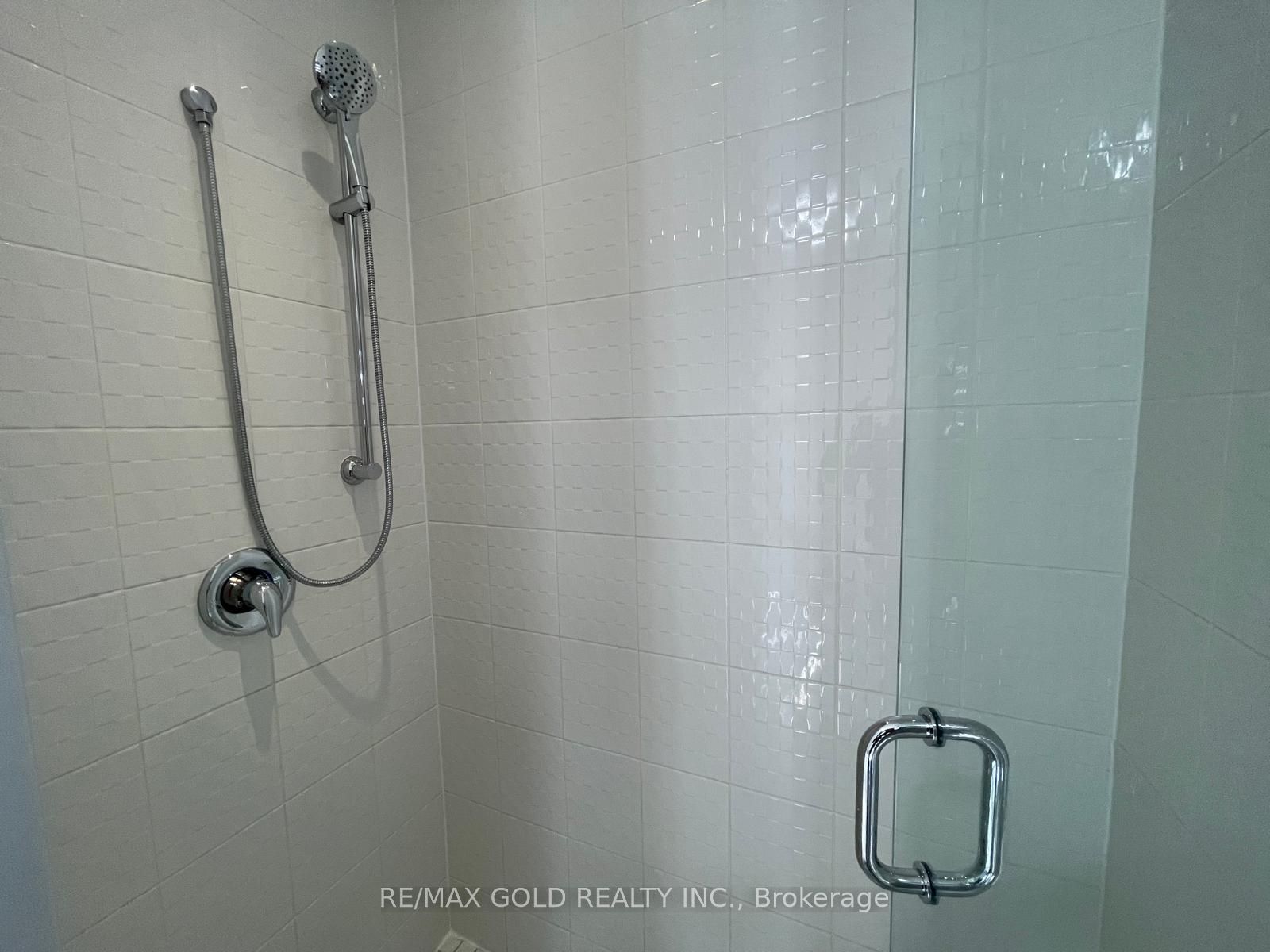 537 Veterans Drive Property Photo 28