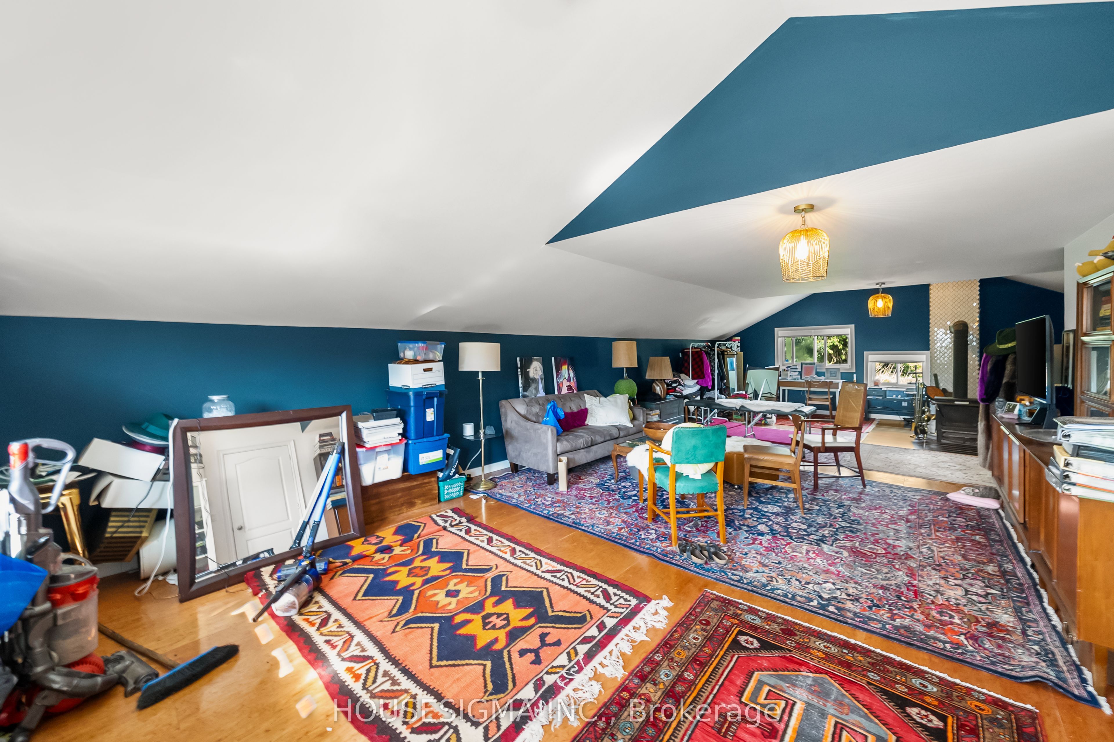 2701 Embleton Road Property Photo 41