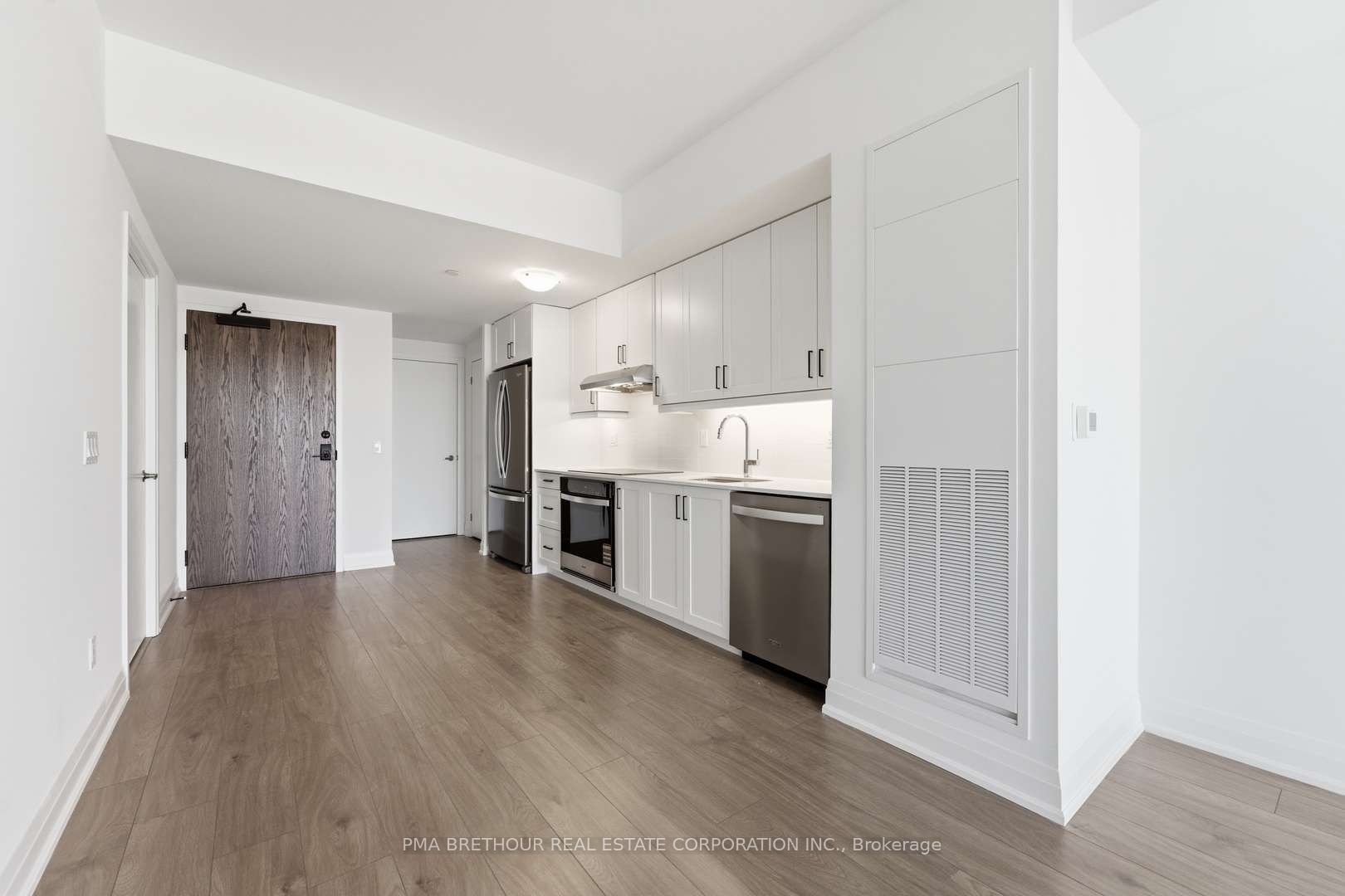 1035 Southdown Road 1811 Property Photo 4