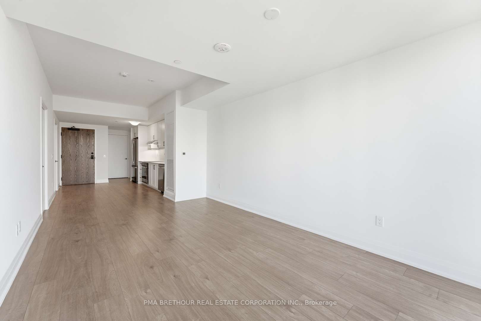 1035 Southdown Road 1811 Property Photo 6