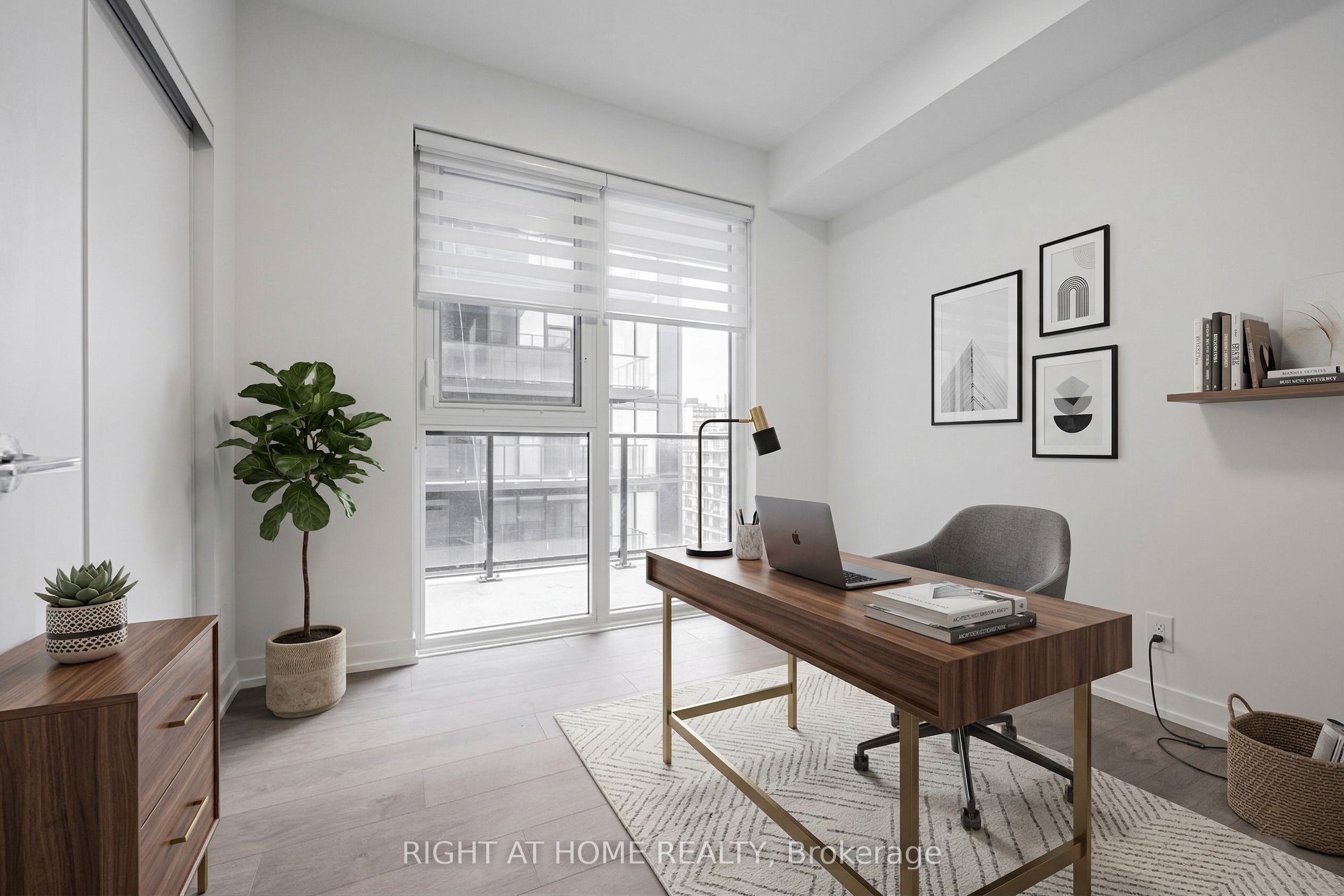 270 Dufferin Street 815 Property Photo 13