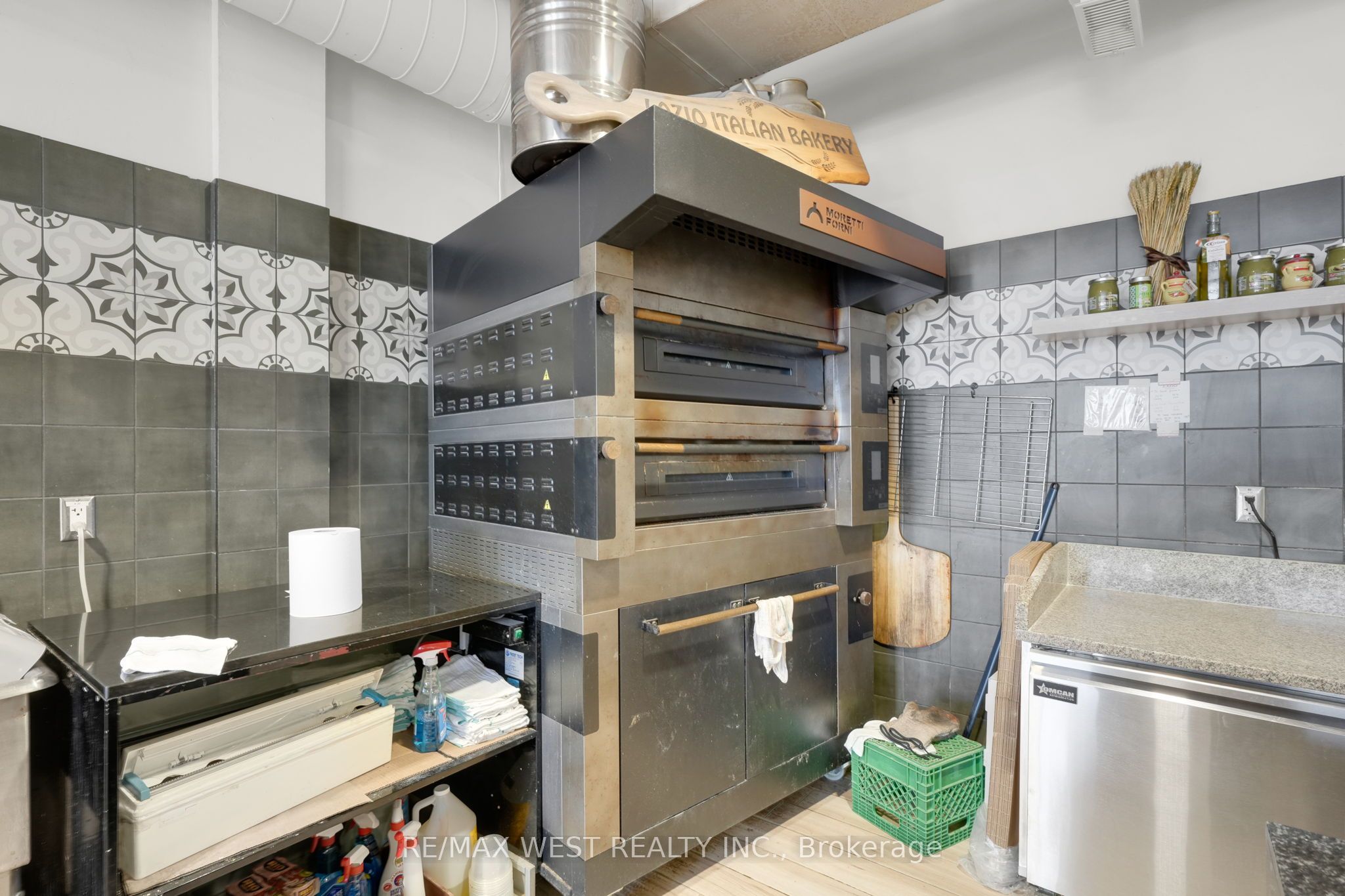 4646 Heritage Hills Boulevard 2 Property Photo 23