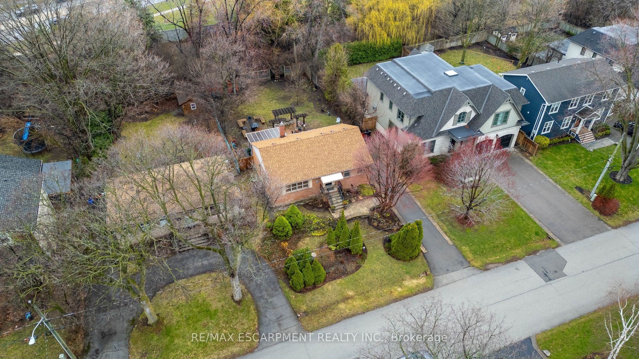 1051 Melvin Avenue Property Photo 5