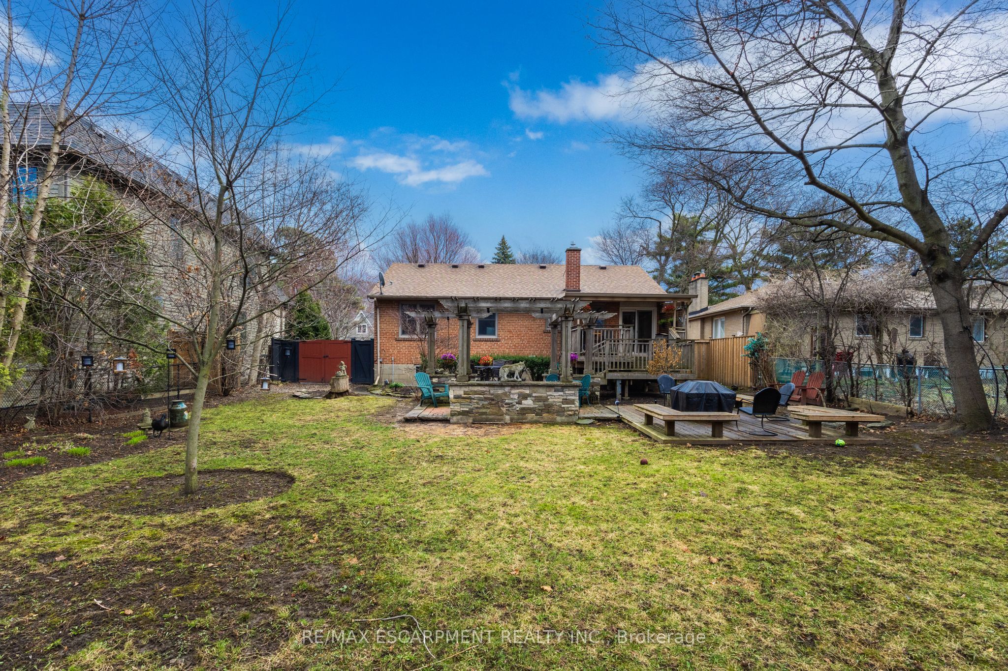 1051 Melvin Avenue Property Photo 9
