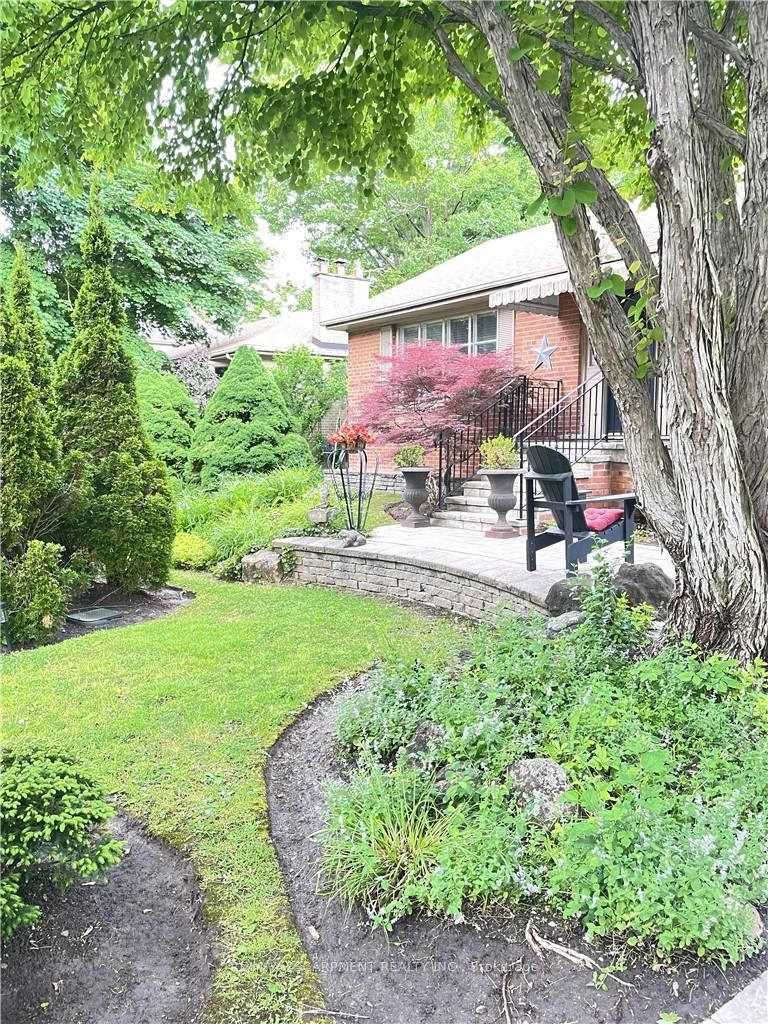 1051 Melvin Avenue Property Photo 27