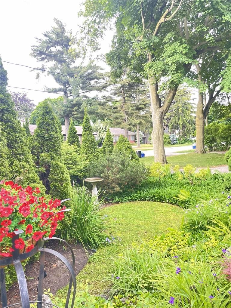 1051 Melvin Avenue Property Photo 28