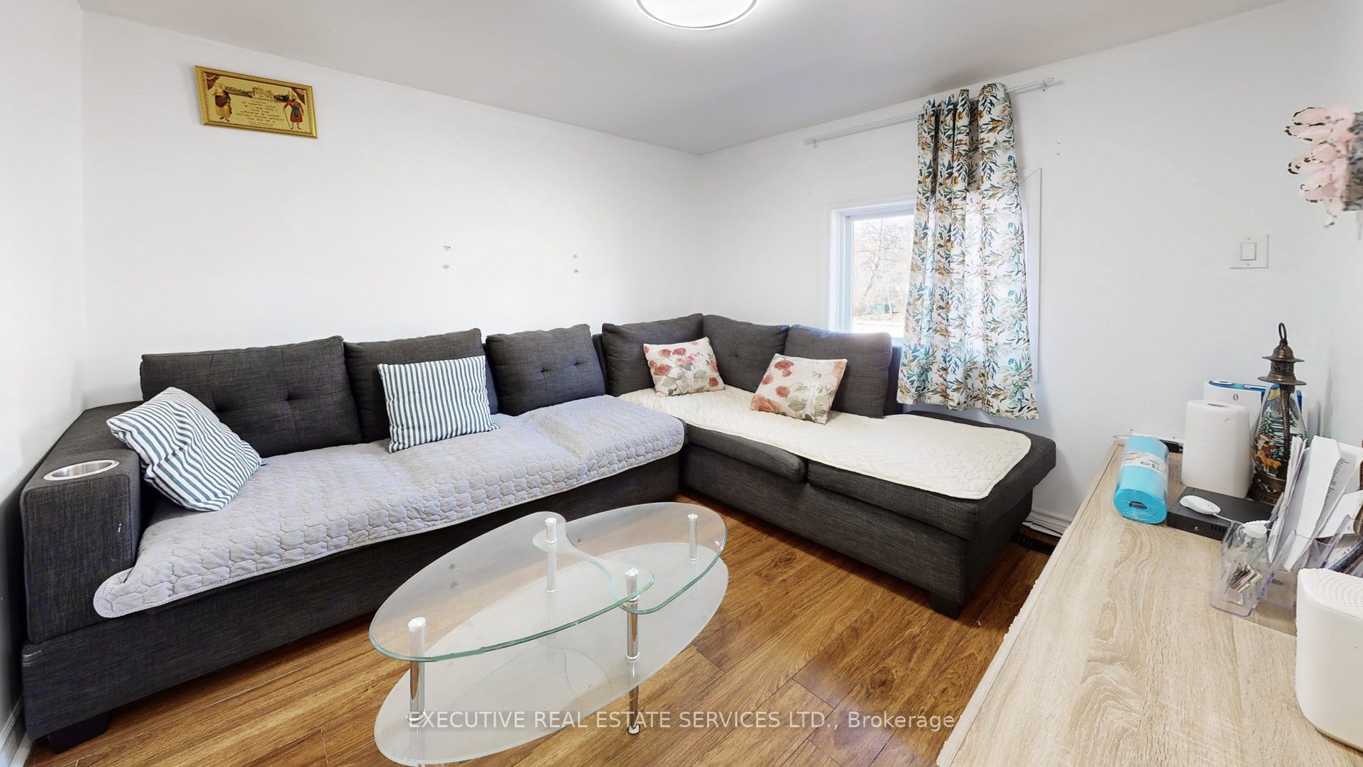 89 John Street Property Photo 5