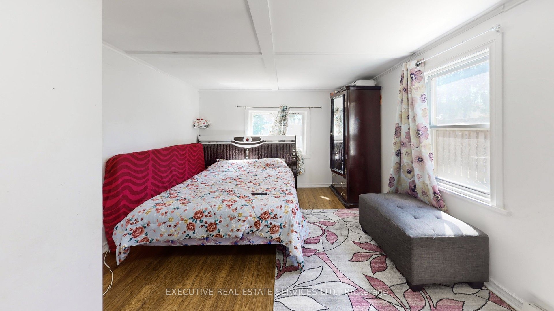 89 John Street Property Photo 17